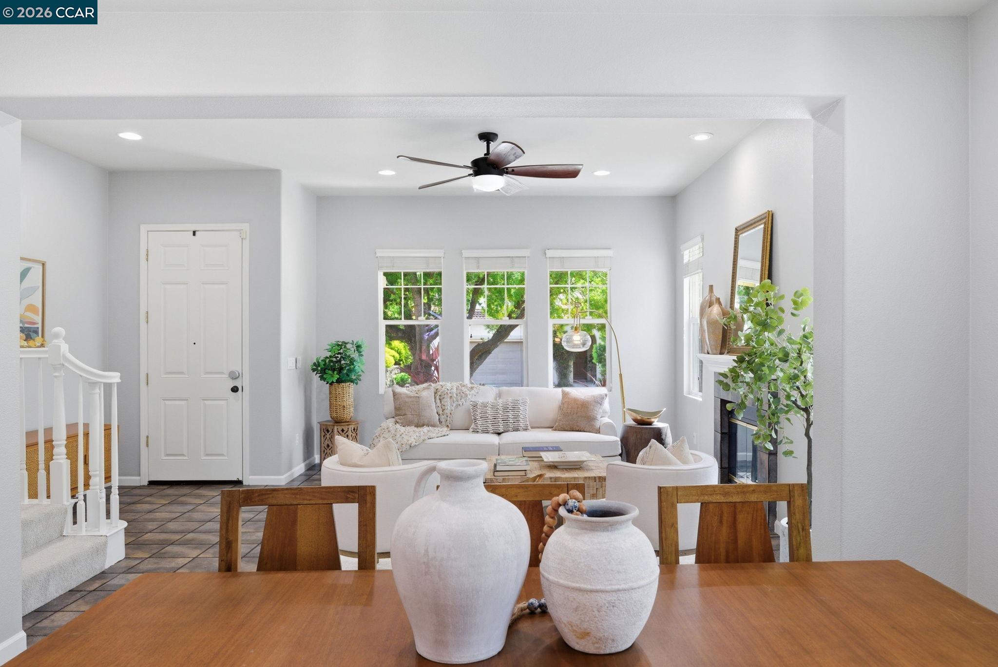 1248 Oak Knoll Dr, Concord, CA, 94521