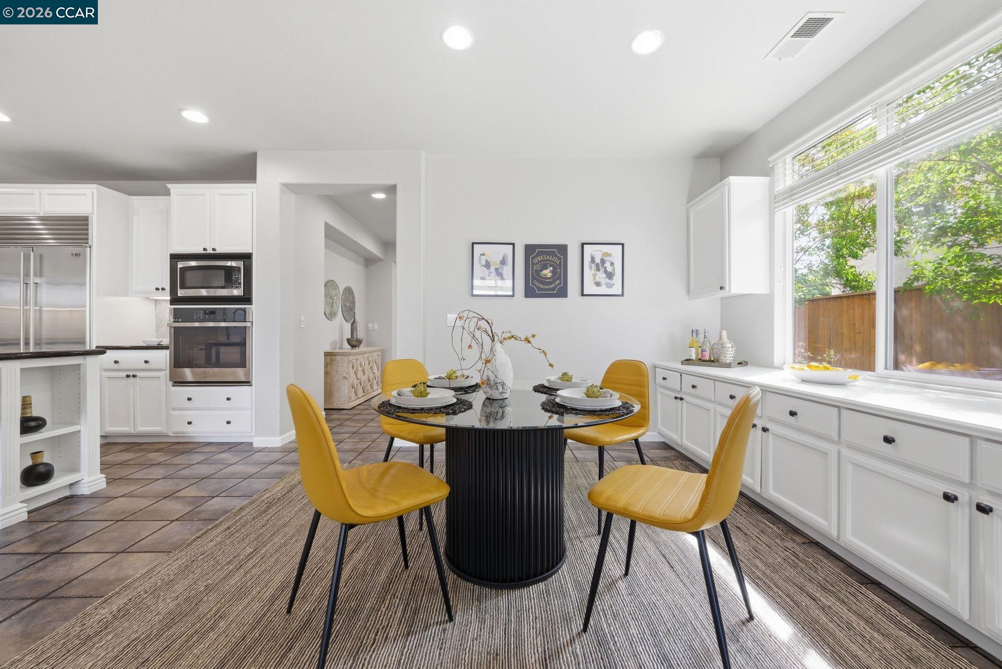 1248 Oak Knoll Dr, Concord, CA, 94521