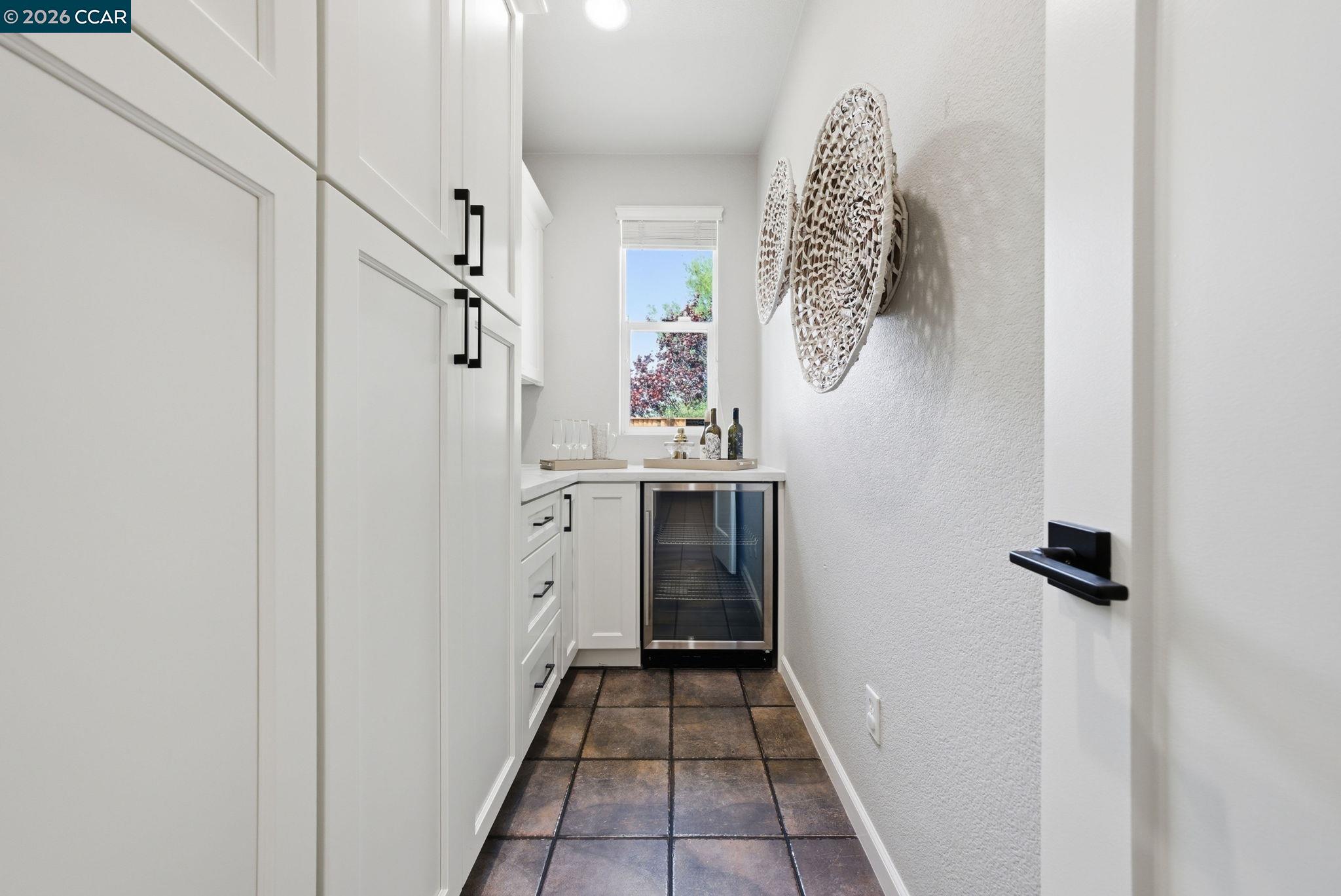 1248 Oak Knoll Dr, Concord, CA, 94521