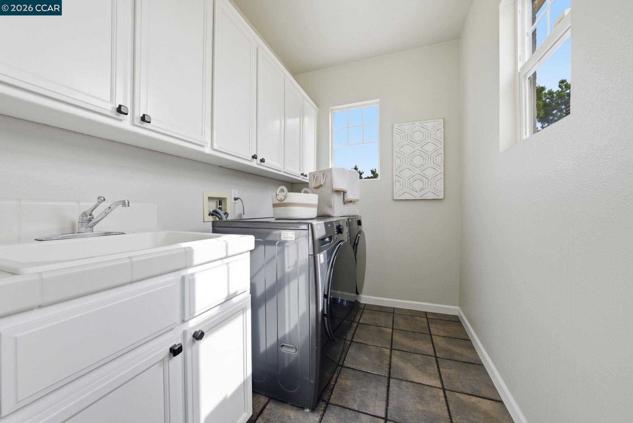 1248 Oak Knoll Dr, Concord, CA, 94521