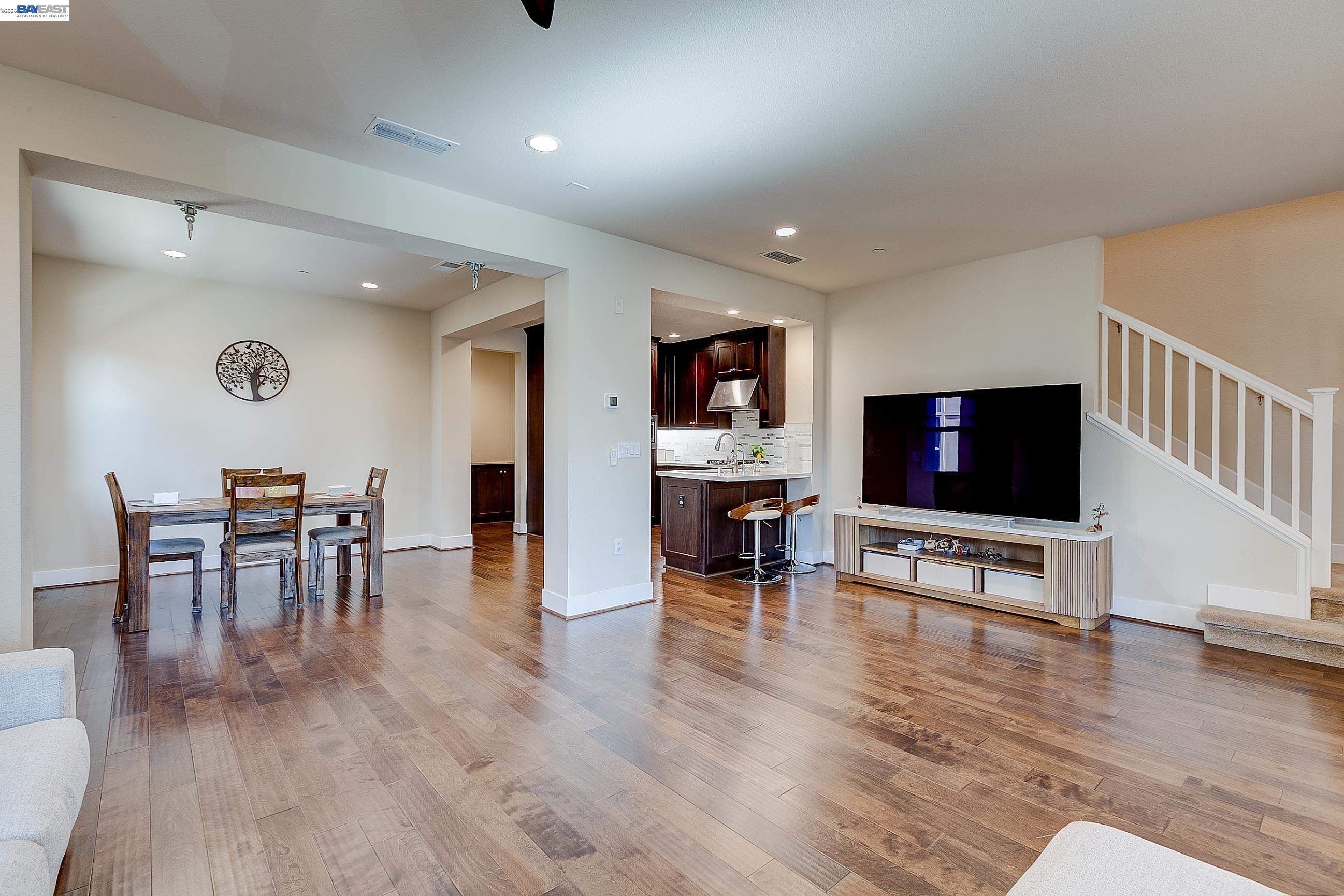Photo #14: 41133642 Listing: Photo #14