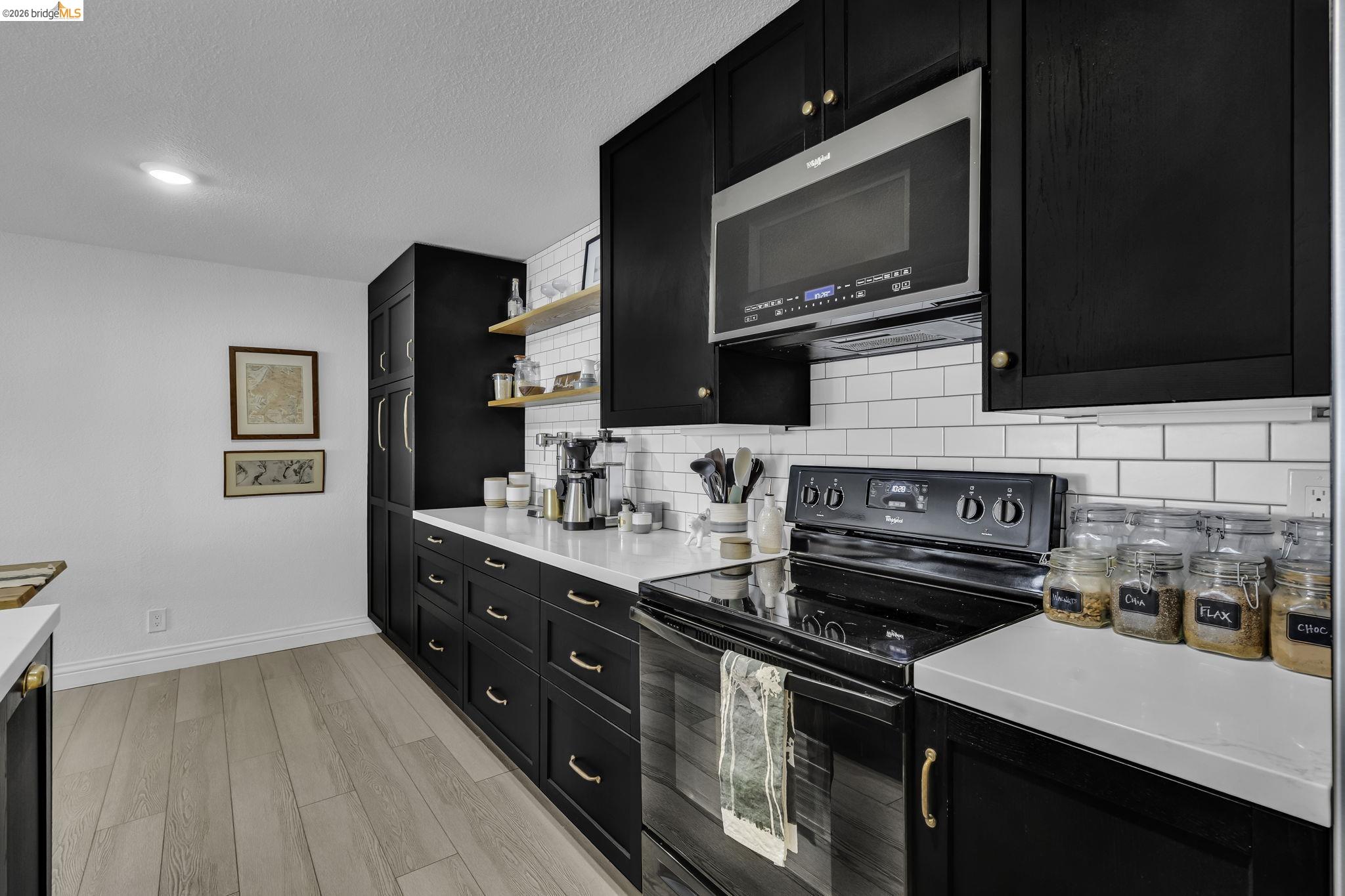 Photo #17: 41133646 Listing: Photo #17