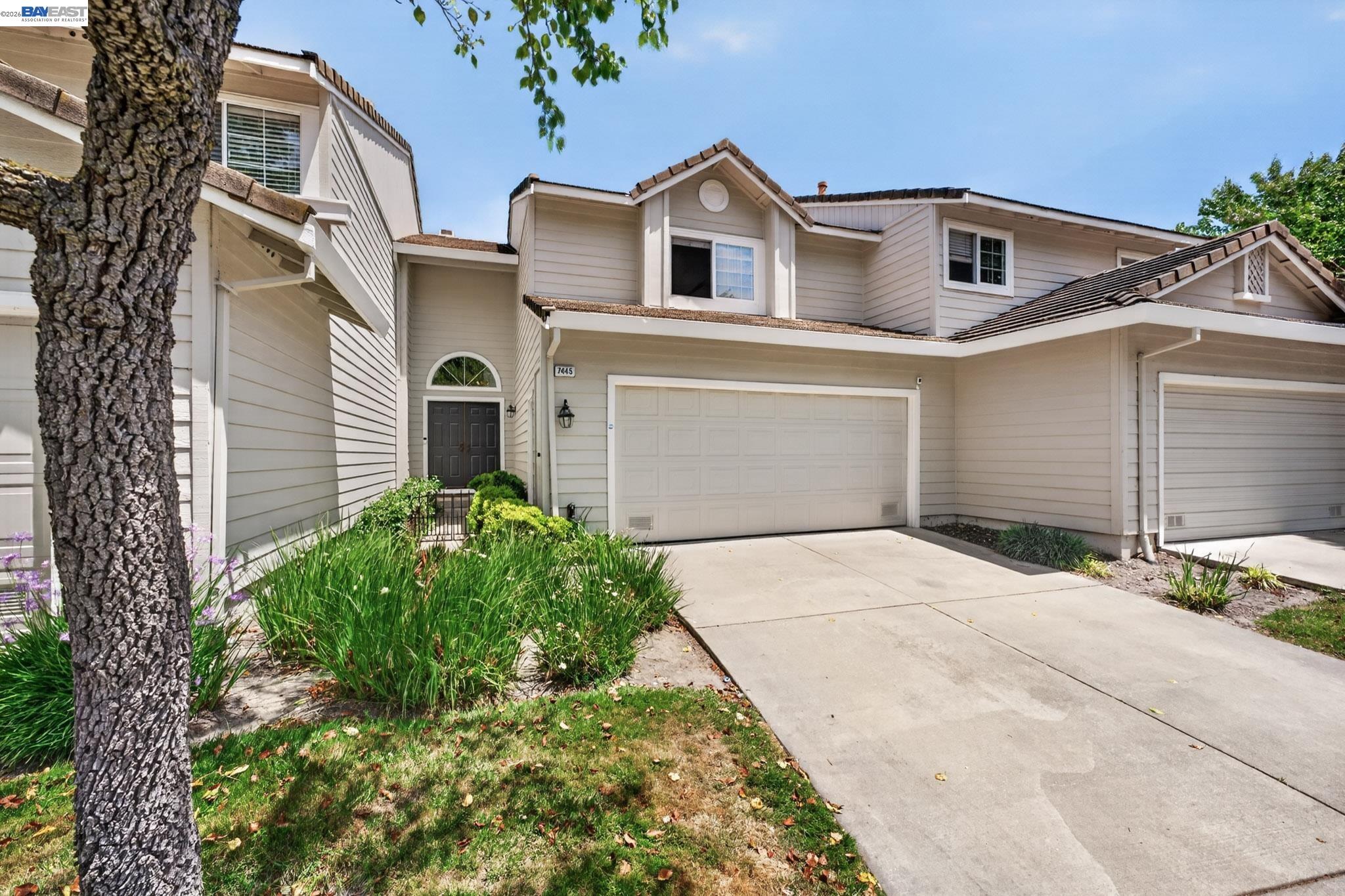 Photo #3: 41133649 Listing: Photo #3