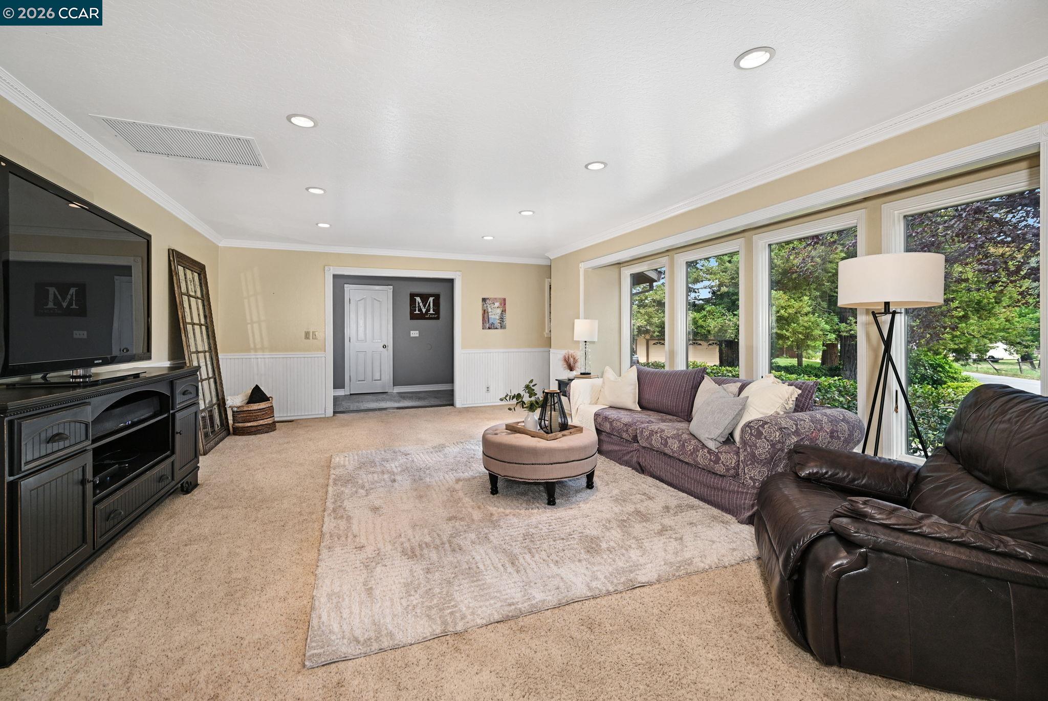 1016 Pine Hollow Ct, Clayton CA 94517 — photo 10