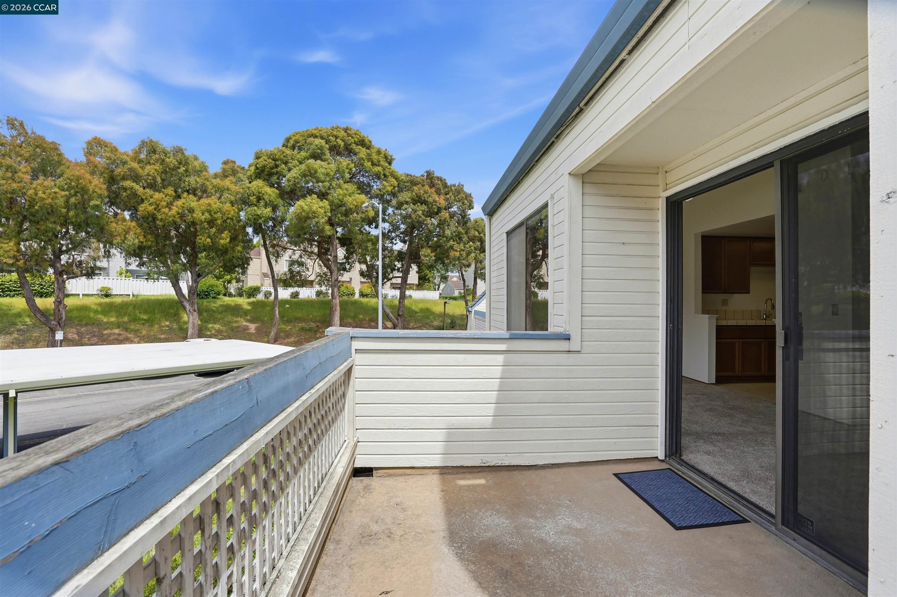 Photo #4: 41133668 Listing: Photo #4