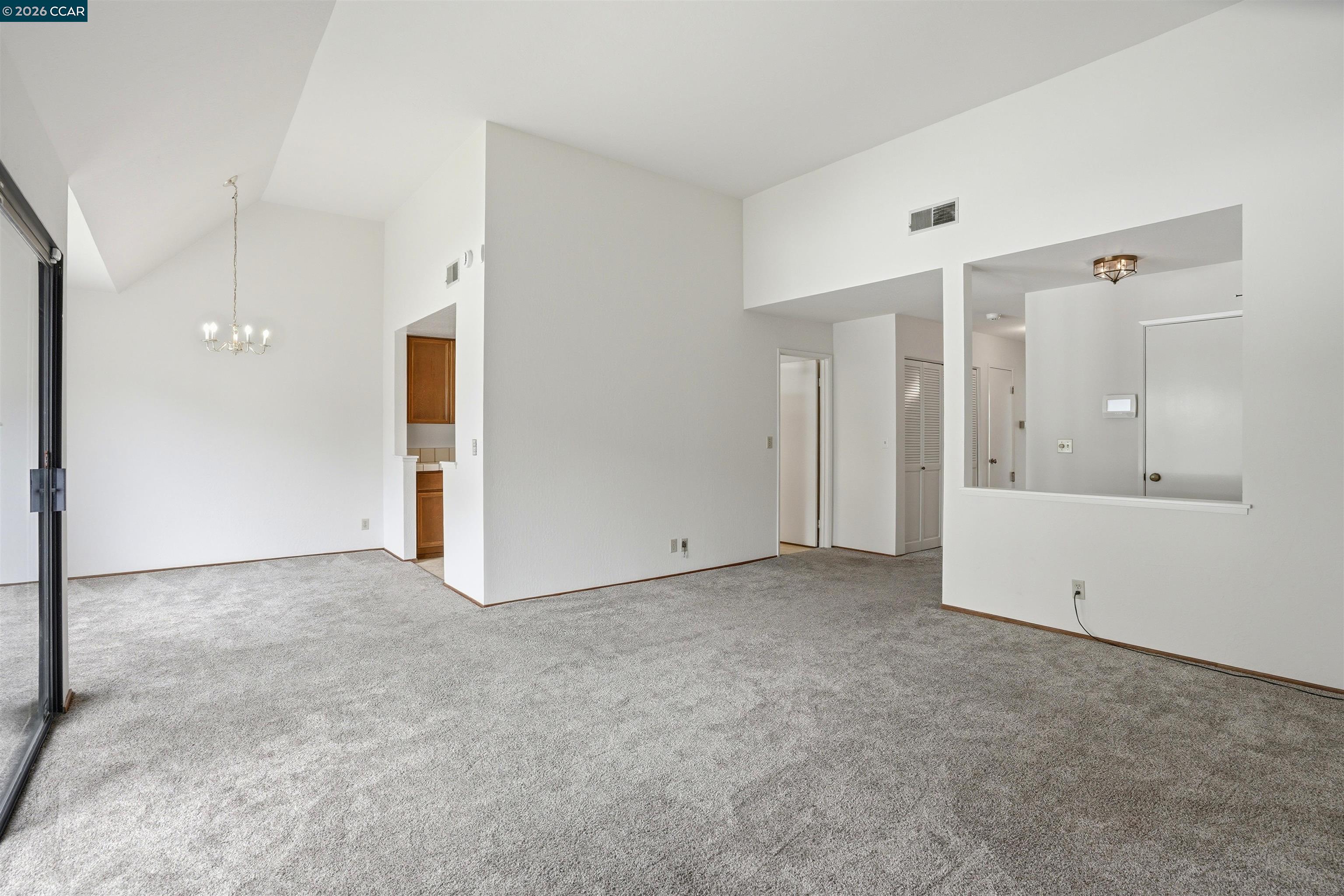 Photo #9: 41133668 Listing: Photo #9
