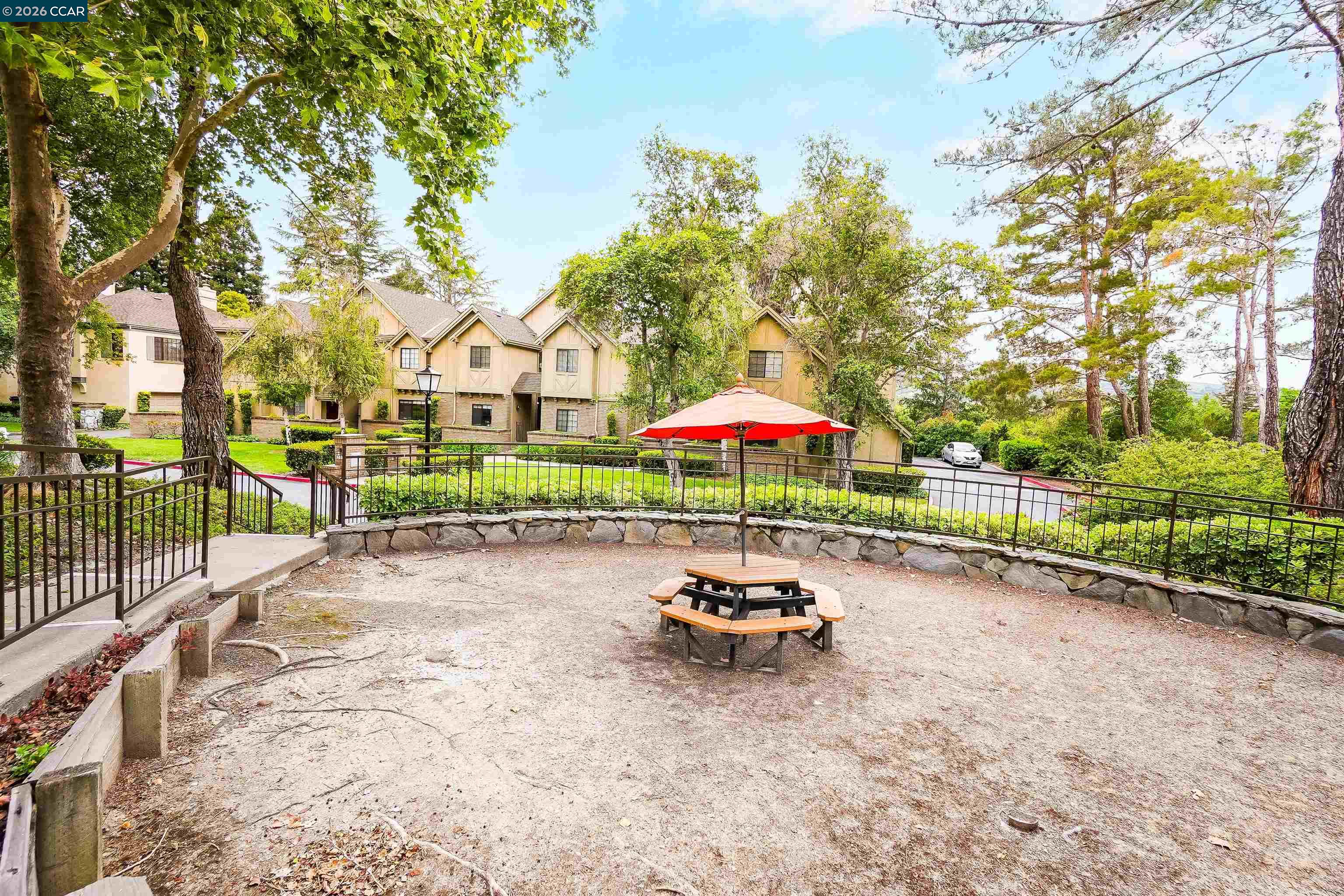 Photo #18: 41133679 Listing: Photo #18