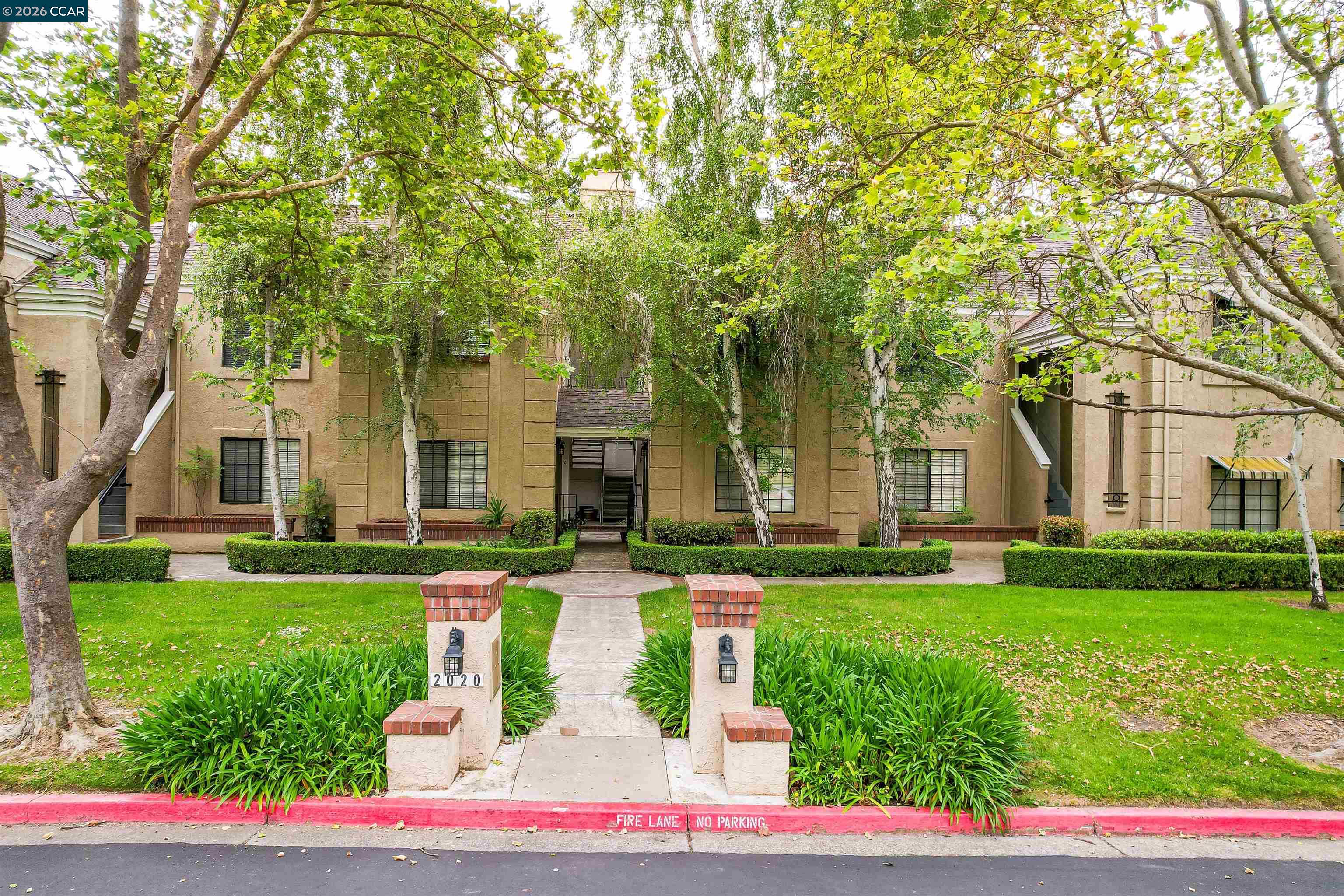 Photo #3: 41133679 Listing: Photo #3