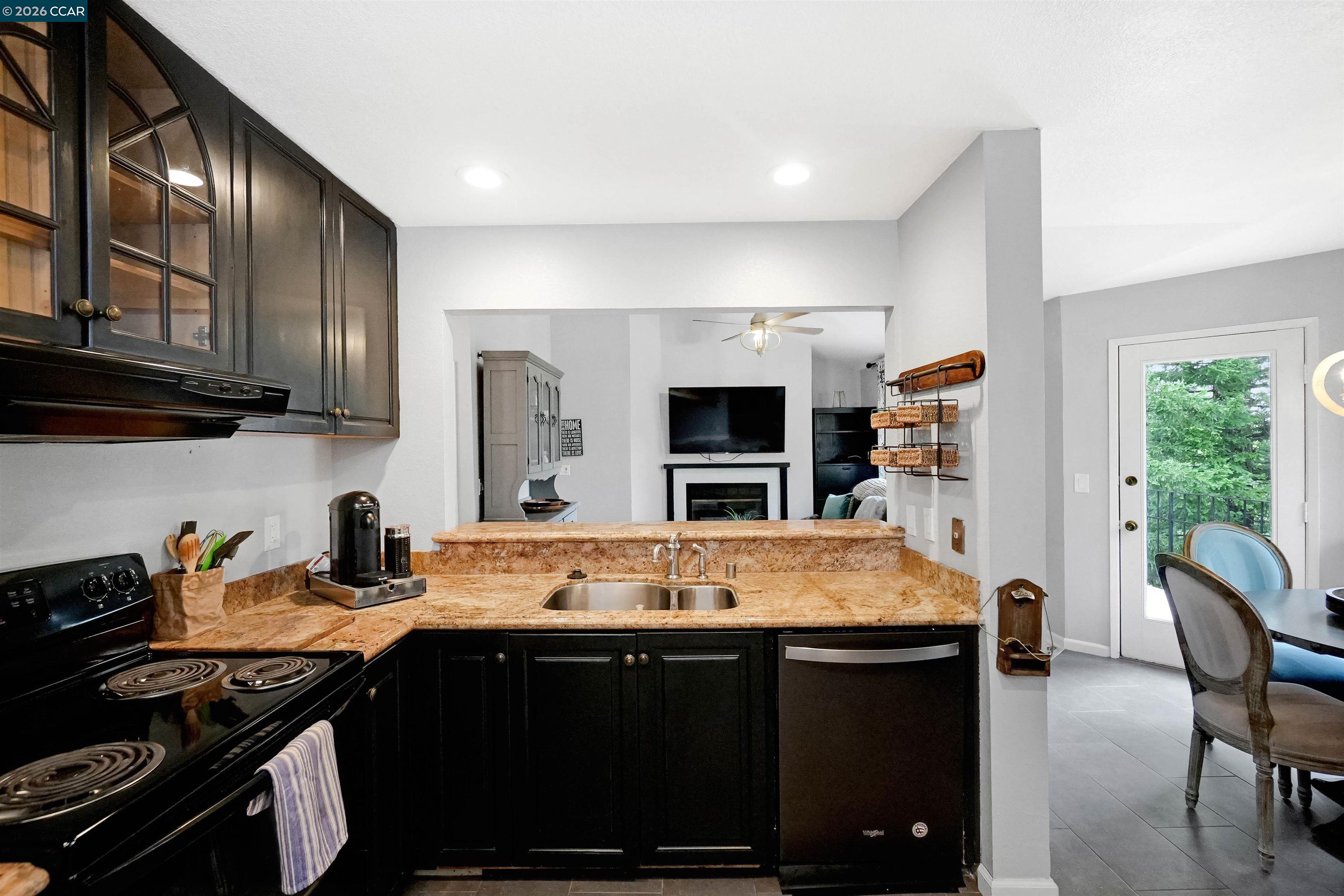 Photo #39: 41133679 Listing: Photo #39