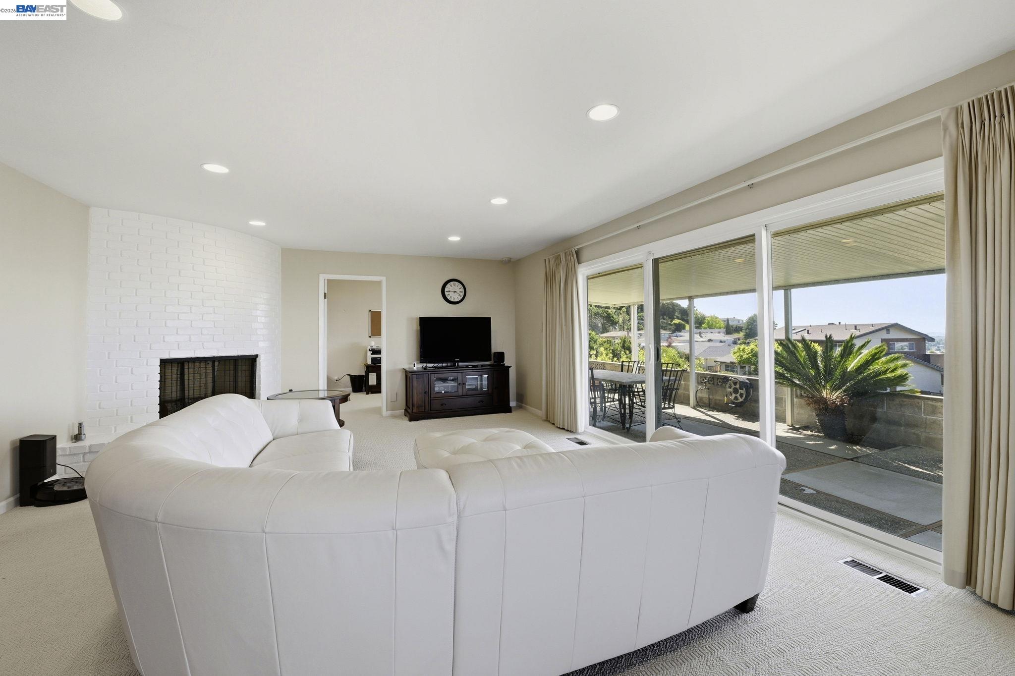 1961 Marineview Dr, San Leandro CA 94577 — photo 8