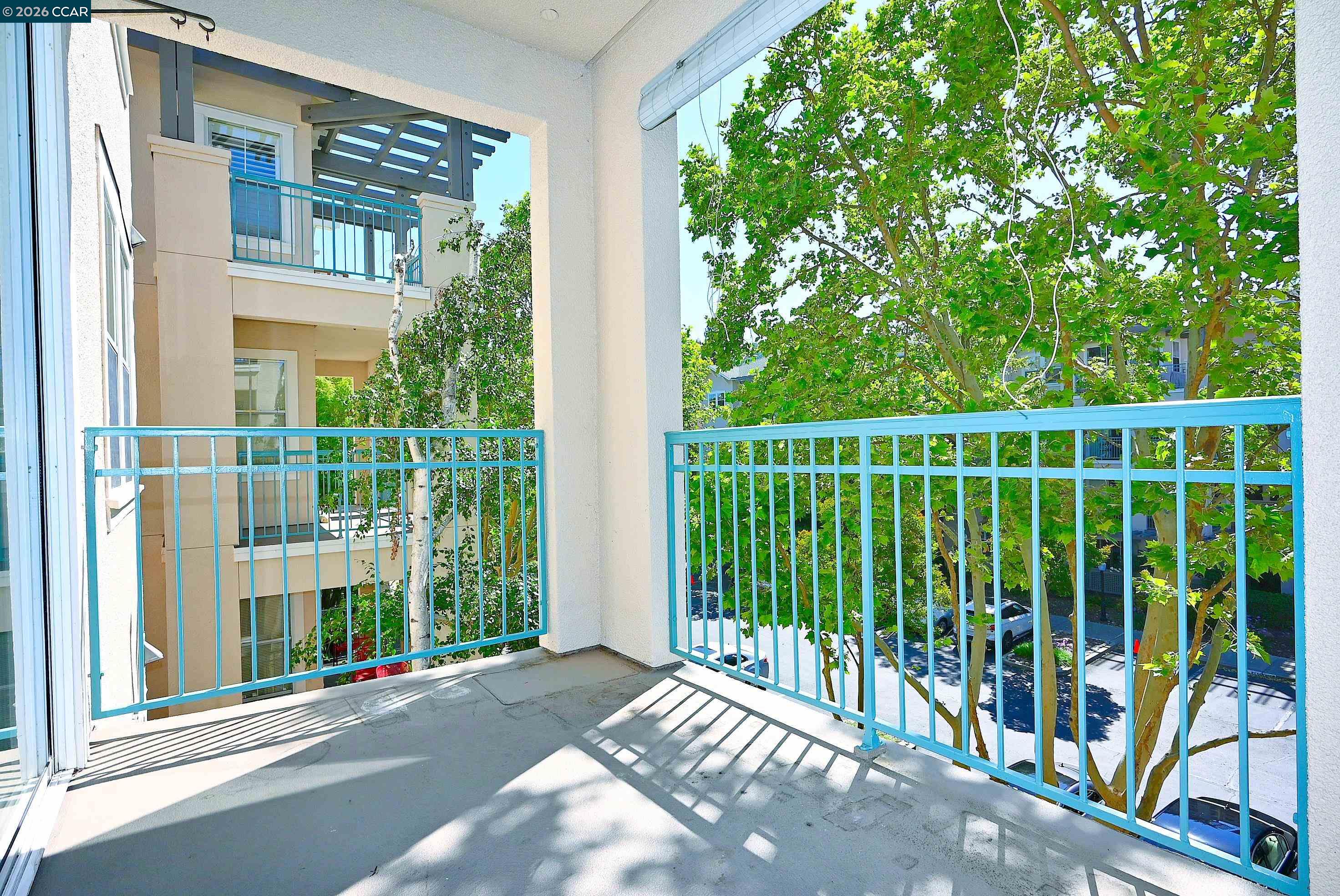 Photo #4: 41133757 Listing: Photo #4