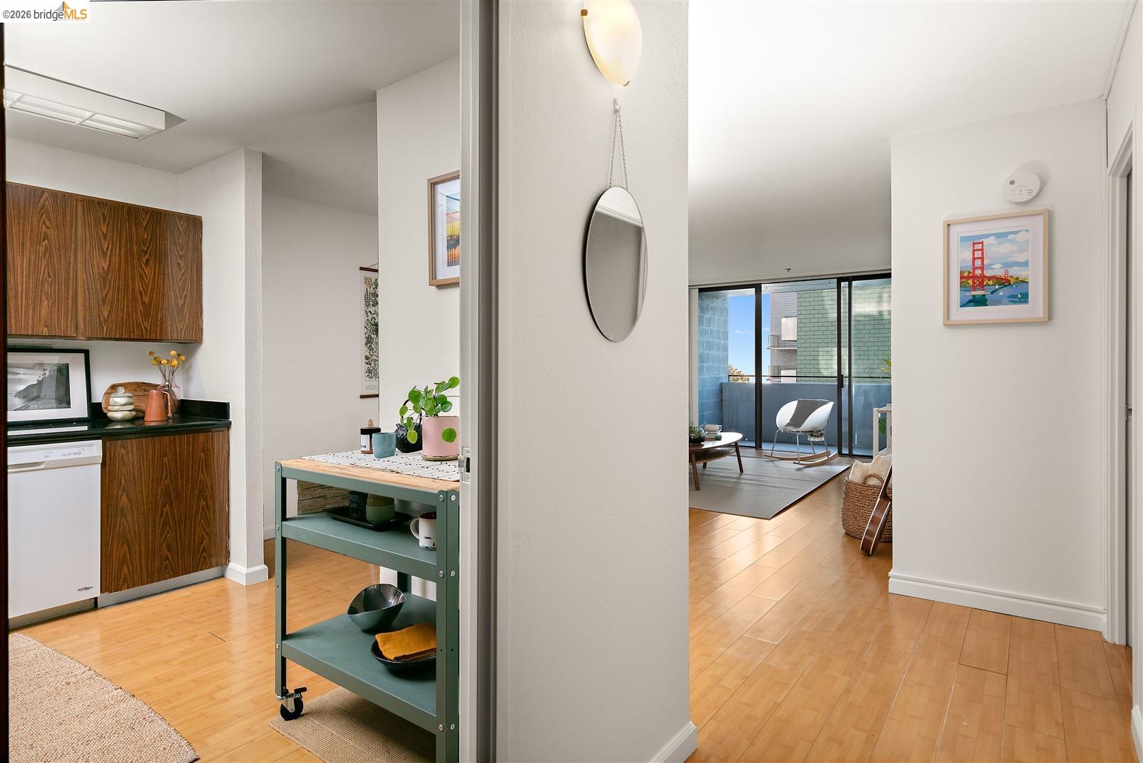 Photo #3: 41133758 Listing: Photo #3