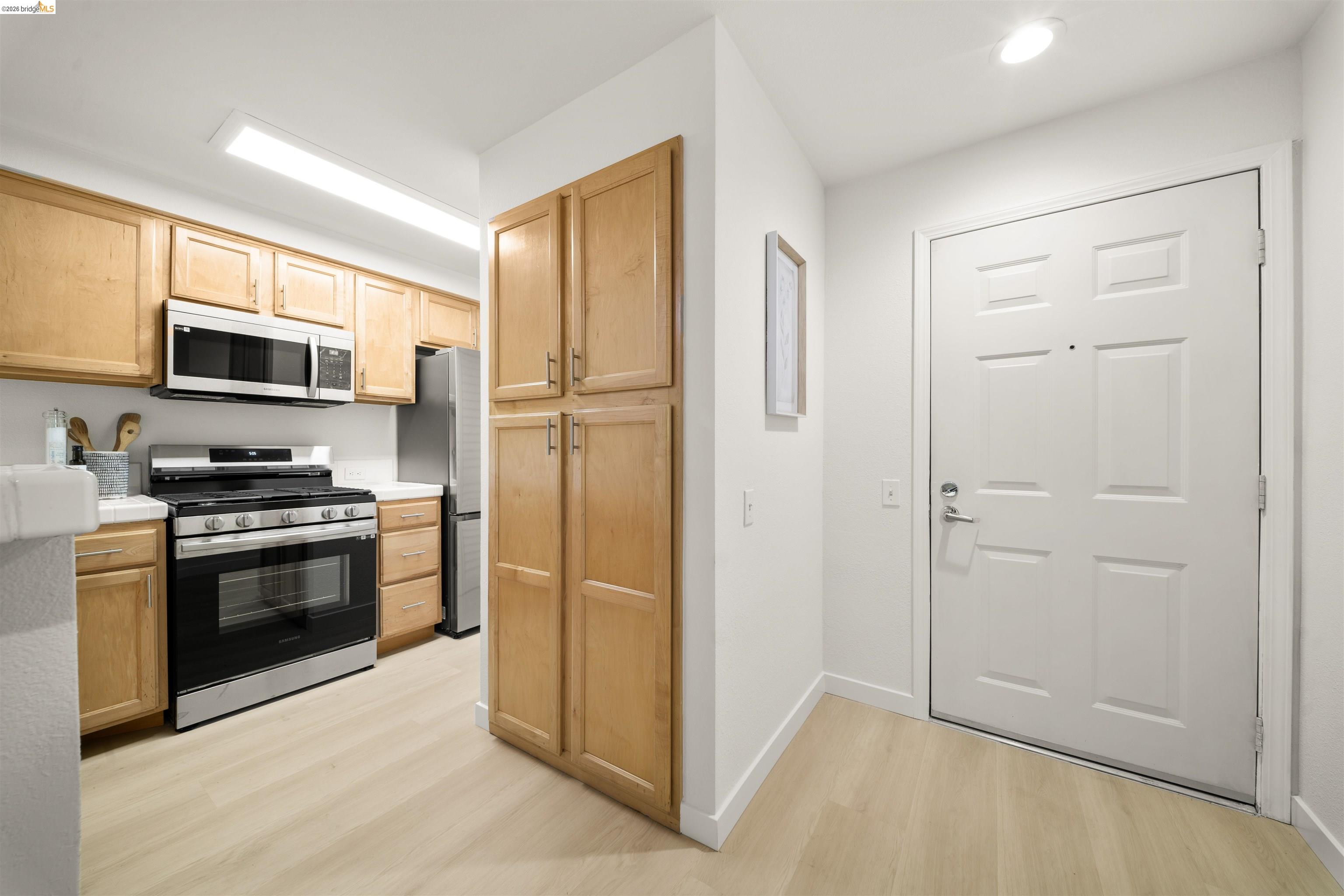 Photo #3: 41133777 Listing: Photo #3