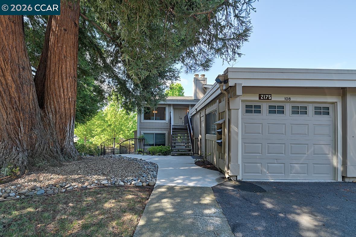 Photo #1: 41133780 Listing: Photo #1