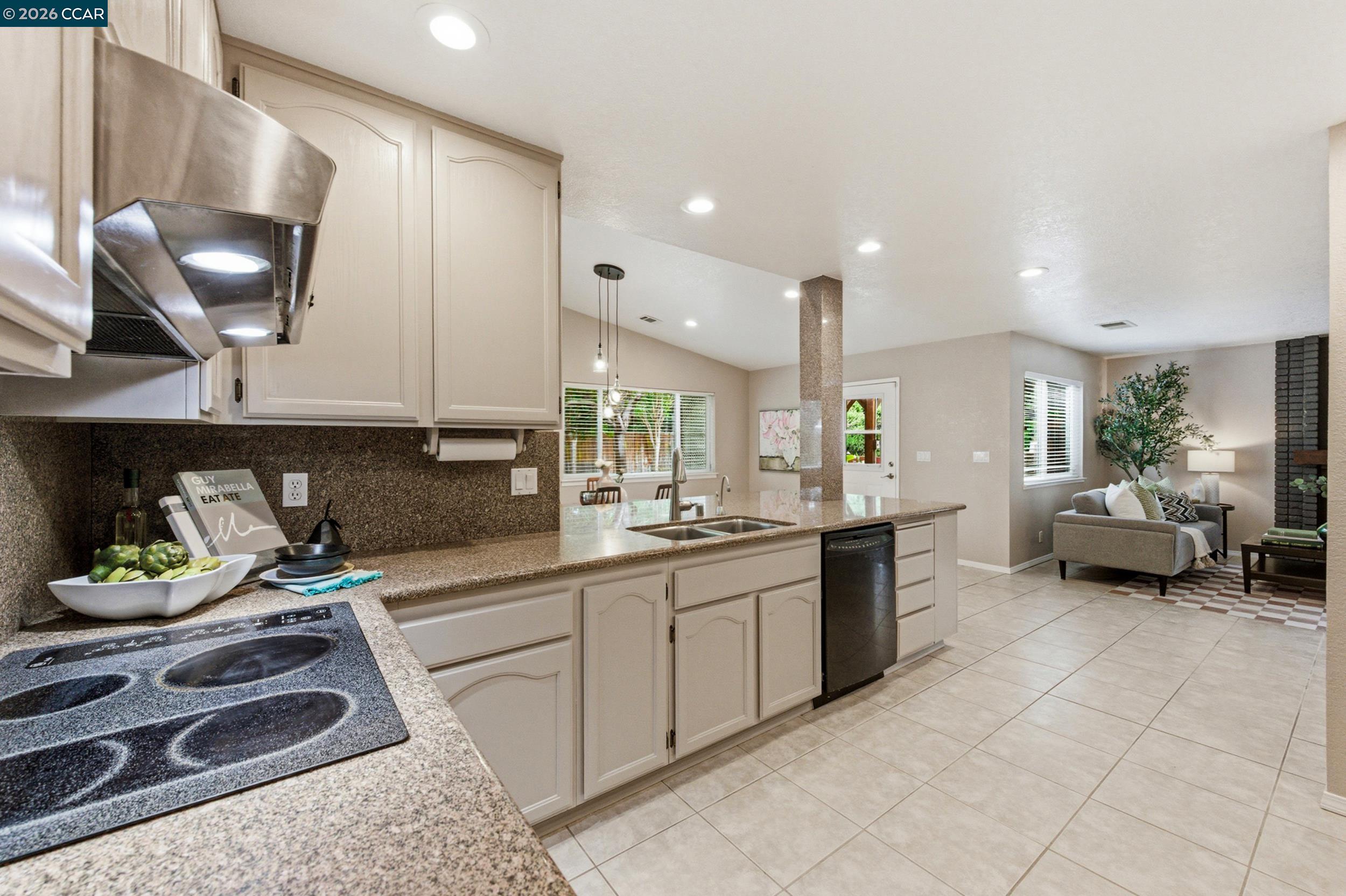 877 Dover Cir, Benicia, CA, 94510