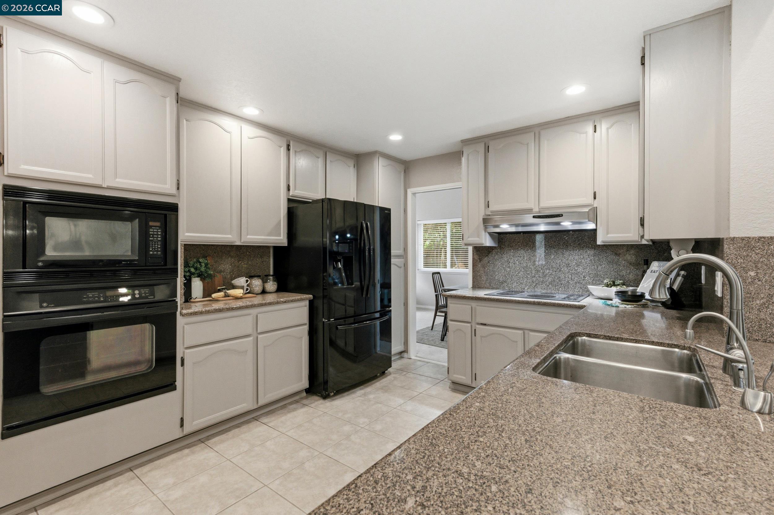 877 Dover Cir, Benicia, CA, 94510