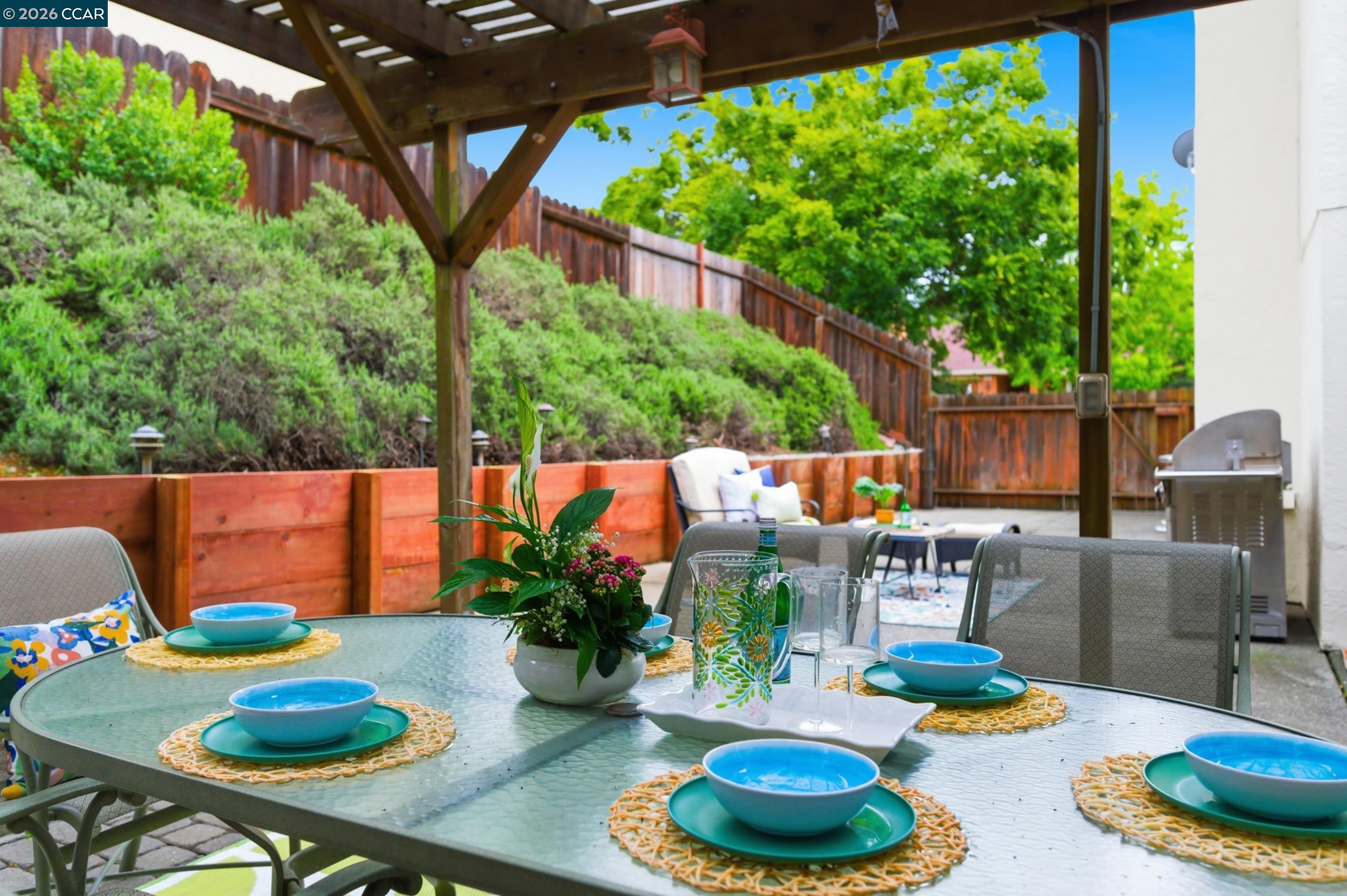 877 Dover Cir, Benicia, CA, 94510