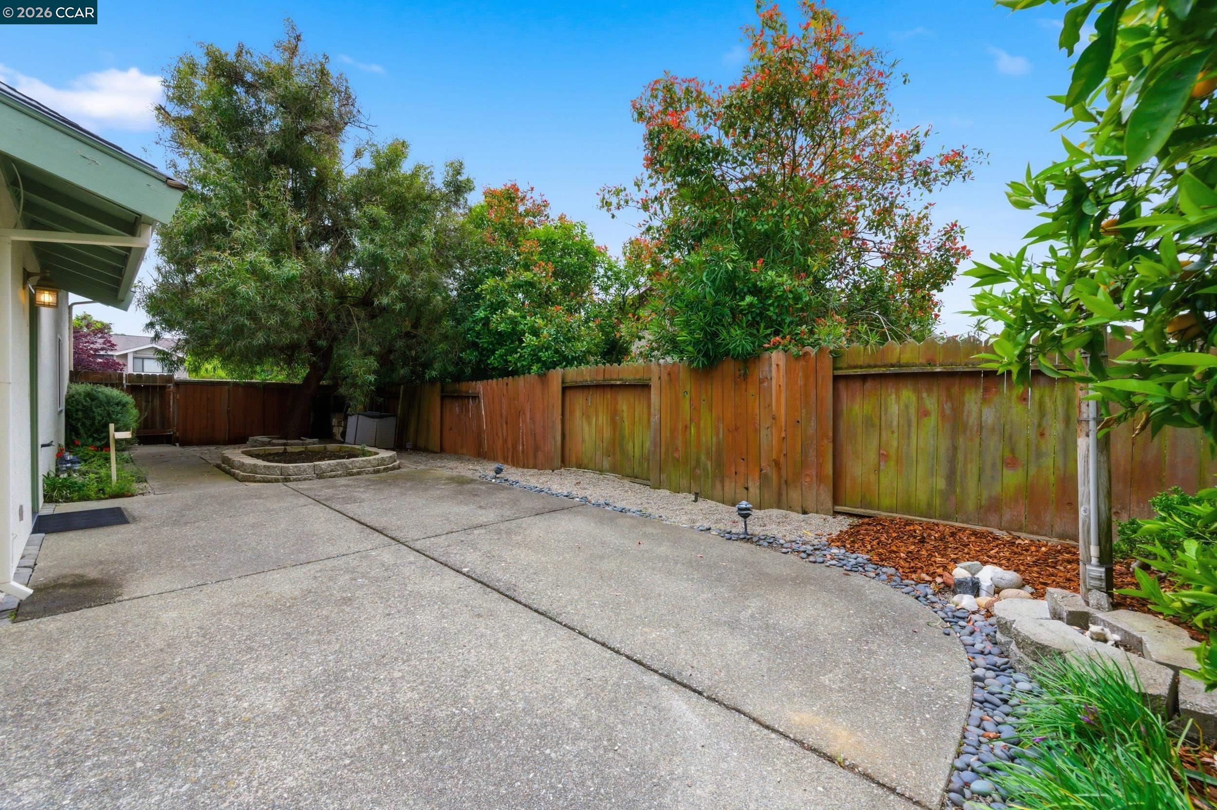 877 Dover Cir, Benicia, CA, 94510