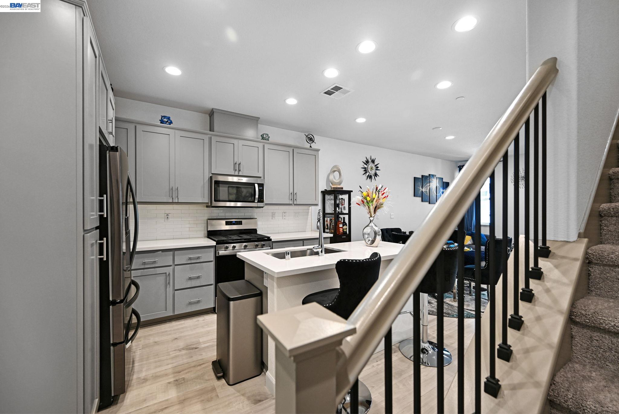 Photo #9: 41133801 Listing: Photo #9