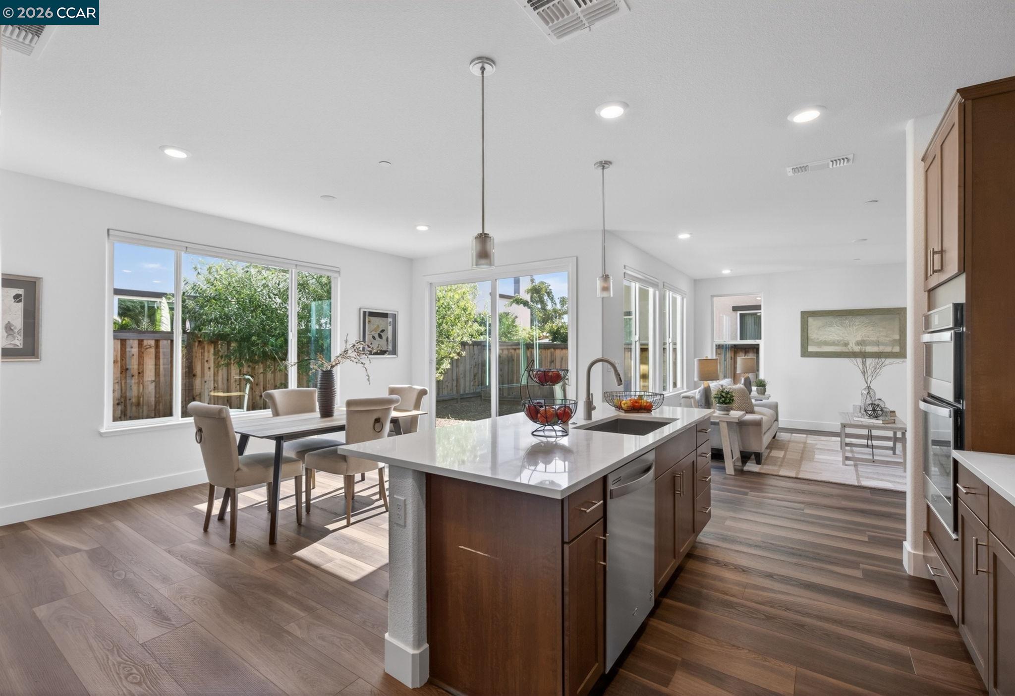 284 Bear Creek Dr, Brentwood, CA, 94513