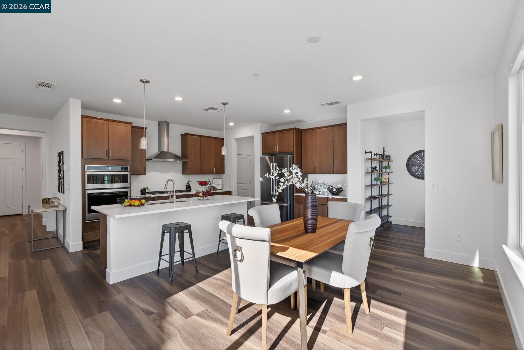 284 Bear Creek Dr, Brentwood, CA, 94513
