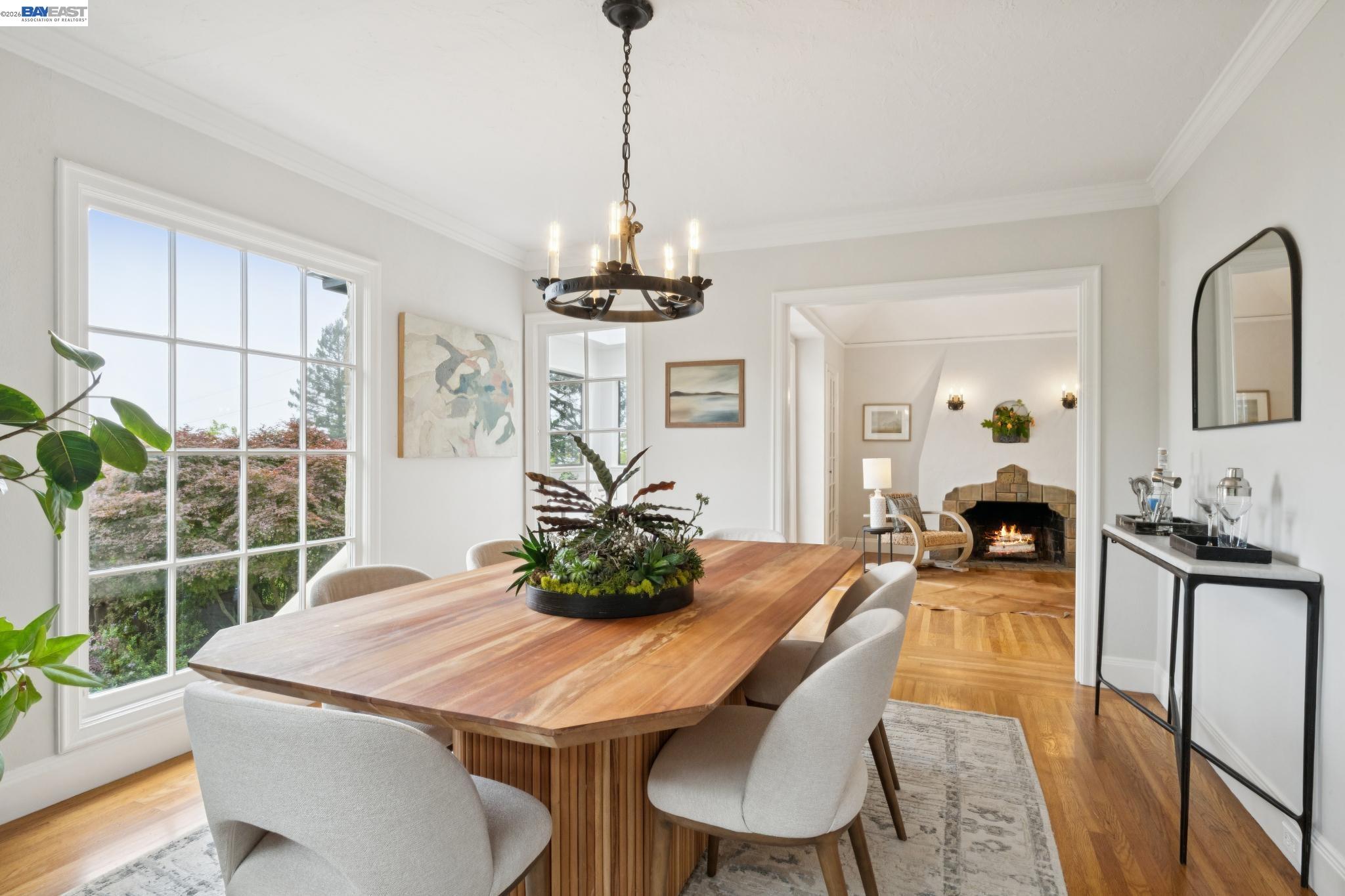 6968 THORNHILL DRIVE, Oakland, CA, 94611