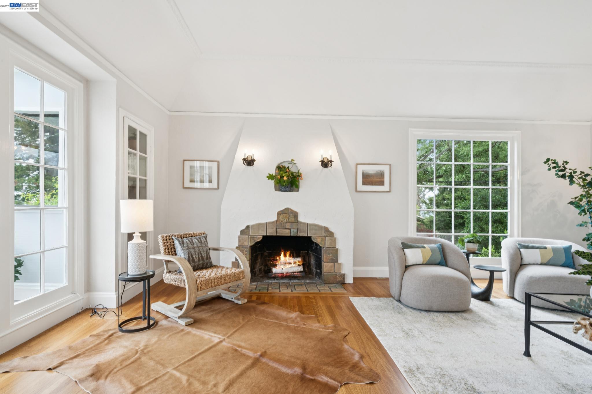 6968 THORNHILL DRIVE, Oakland, CA, 94611