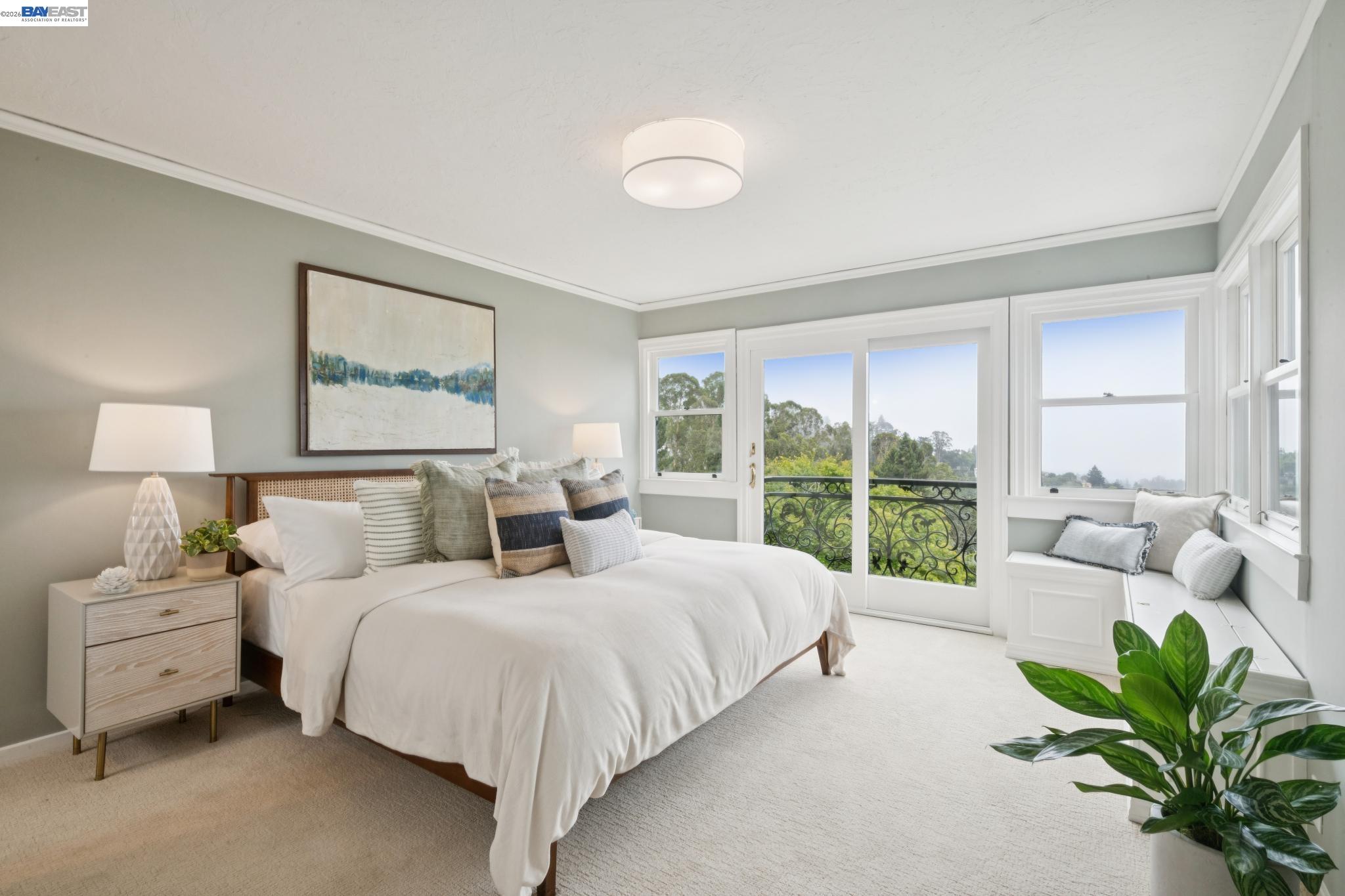 6968 THORNHILL DRIVE, Oakland, CA, 94611