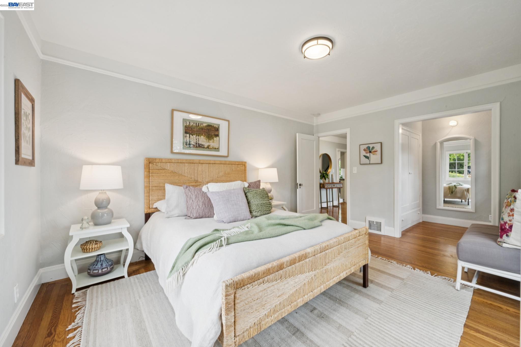 6968 THORNHILL DRIVE, Oakland, CA, 94611
