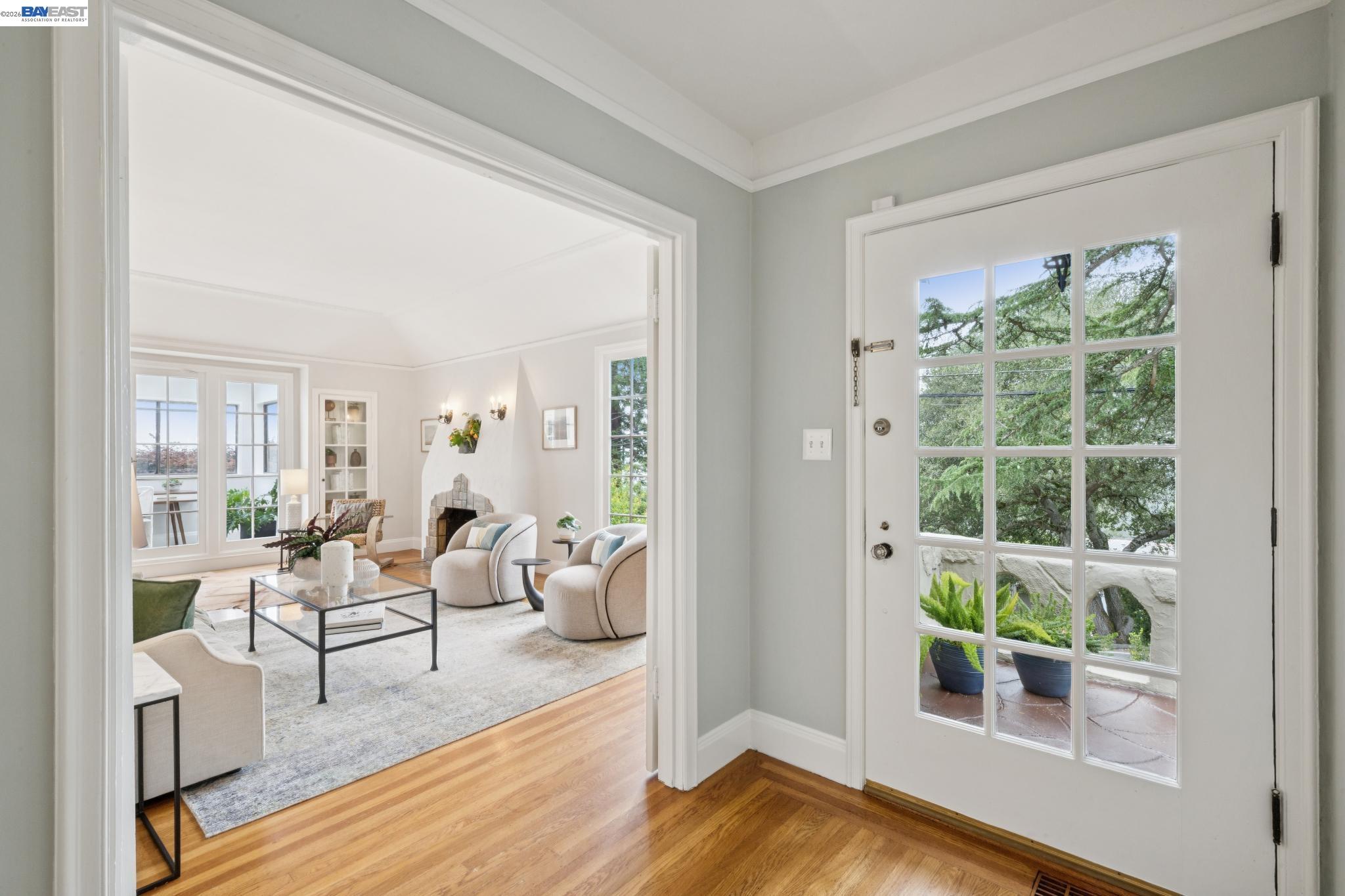 6968 THORNHILL DRIVE, Oakland, CA, 94611