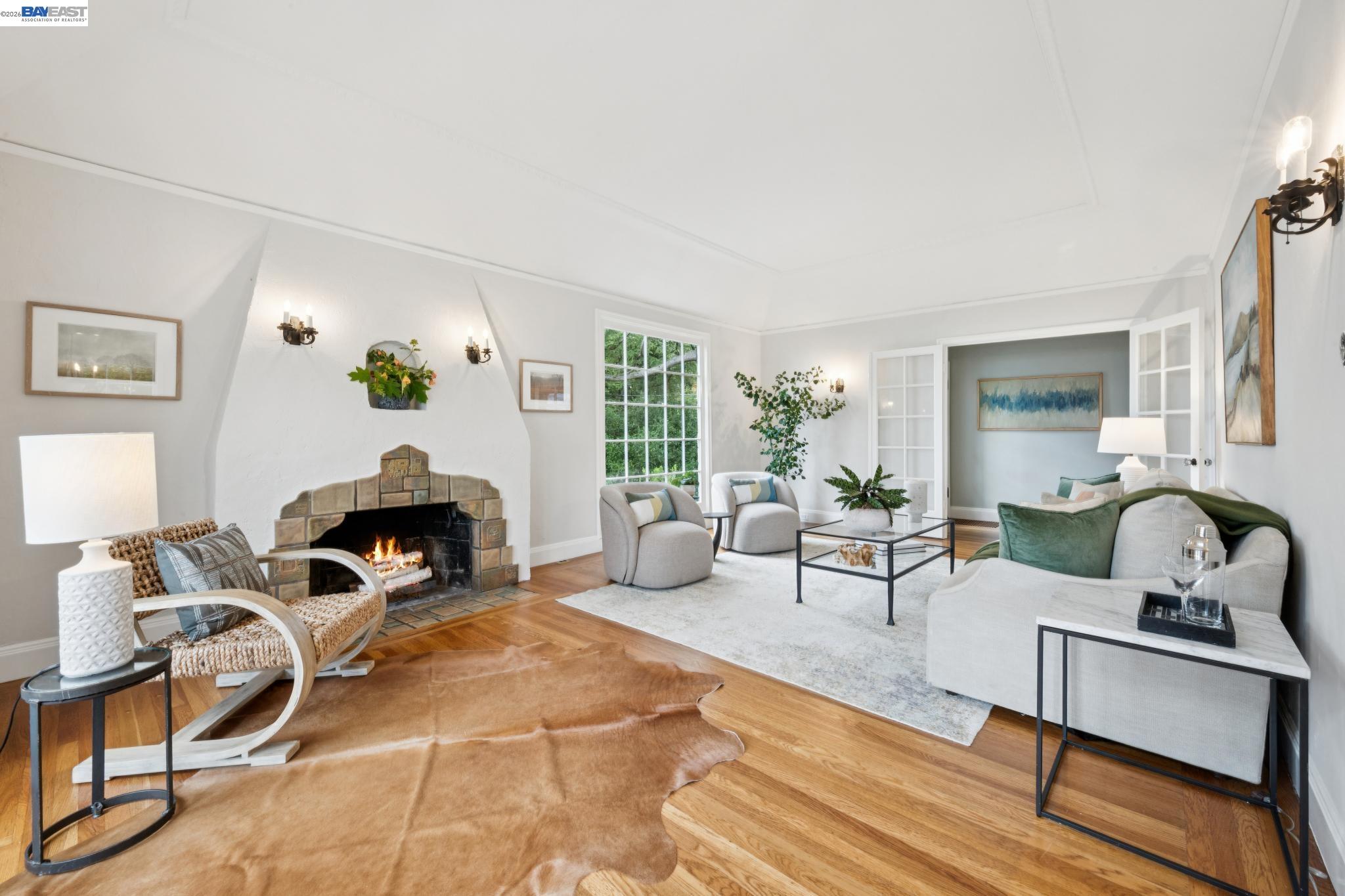 6968 THORNHILL DRIVE, Oakland, CA, 94611