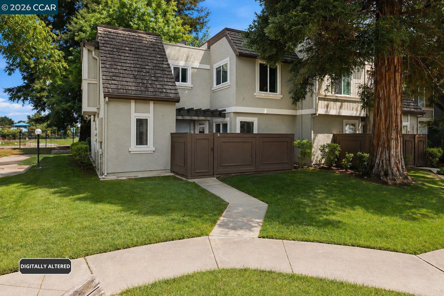 102 Luna Grande Cir # 5, Sacramento CA 95834 — photo 2