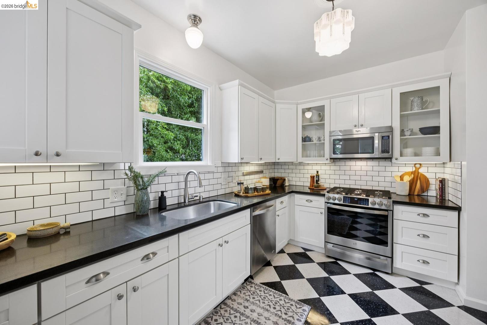 1357 25th ST, Oakland, CA, 94606