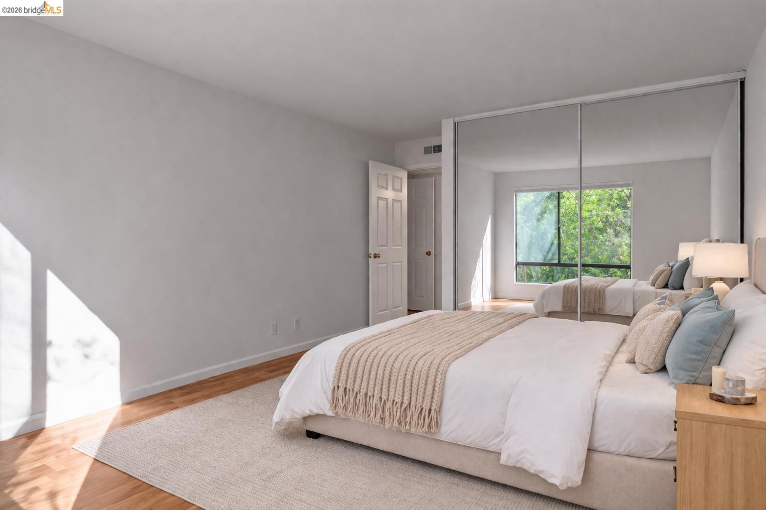Photo #25: 41133820 Listing: Photo #25