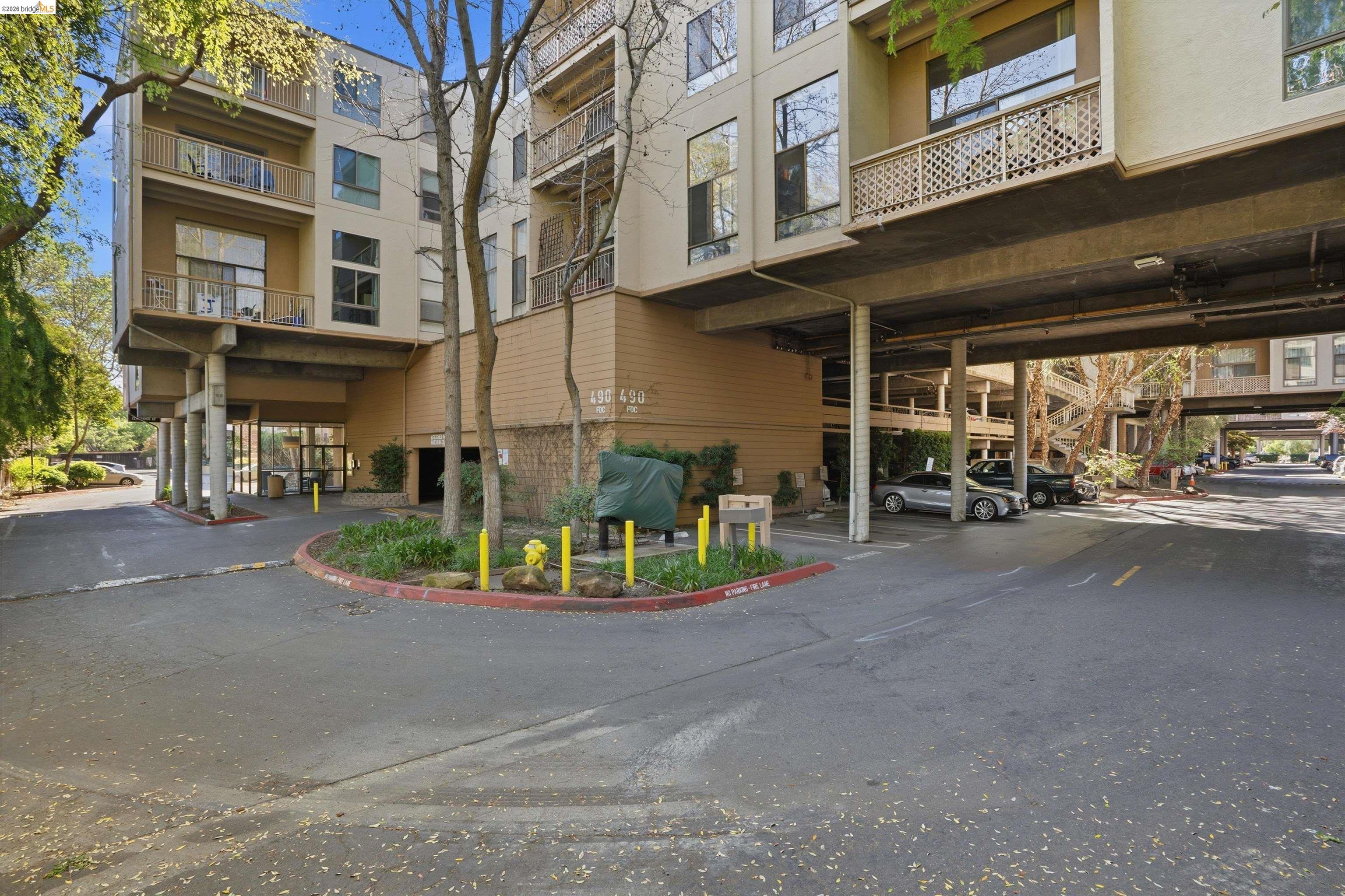 Photo #41: 41133820 Listing: Photo #41