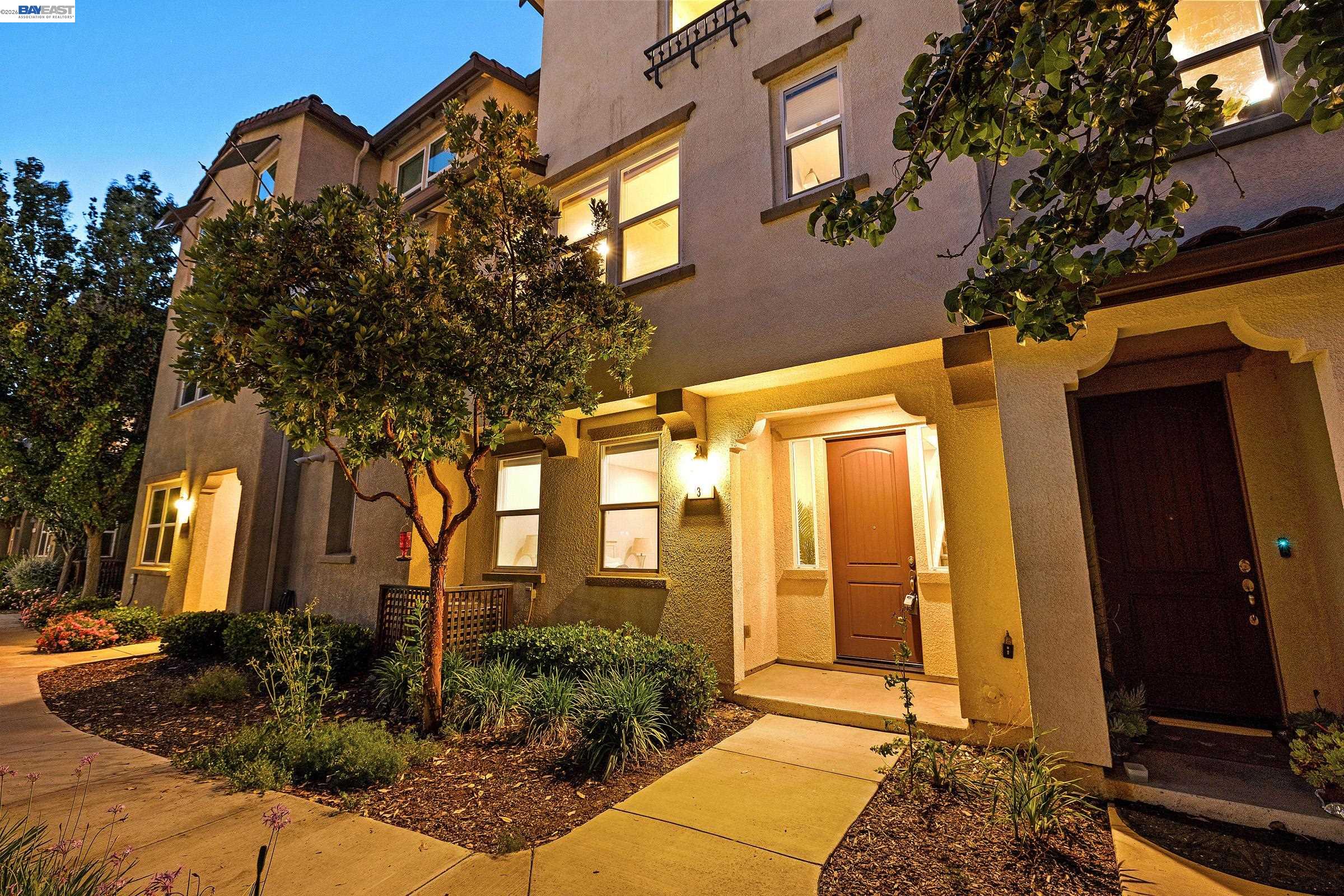 Photo #1: 41133821 Listing: Photo #1