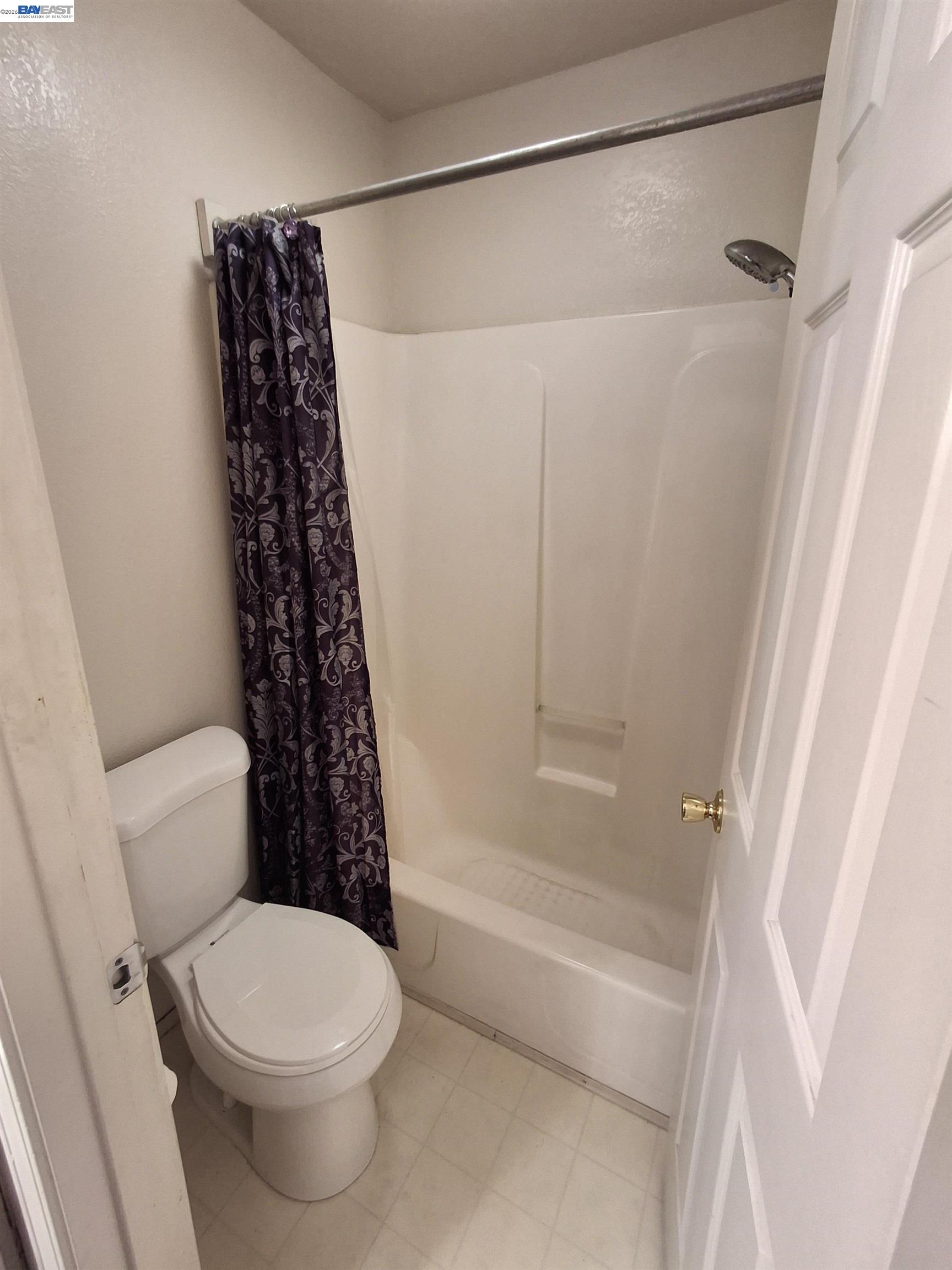 Photo #9: 41133844 Listing: Photo #9