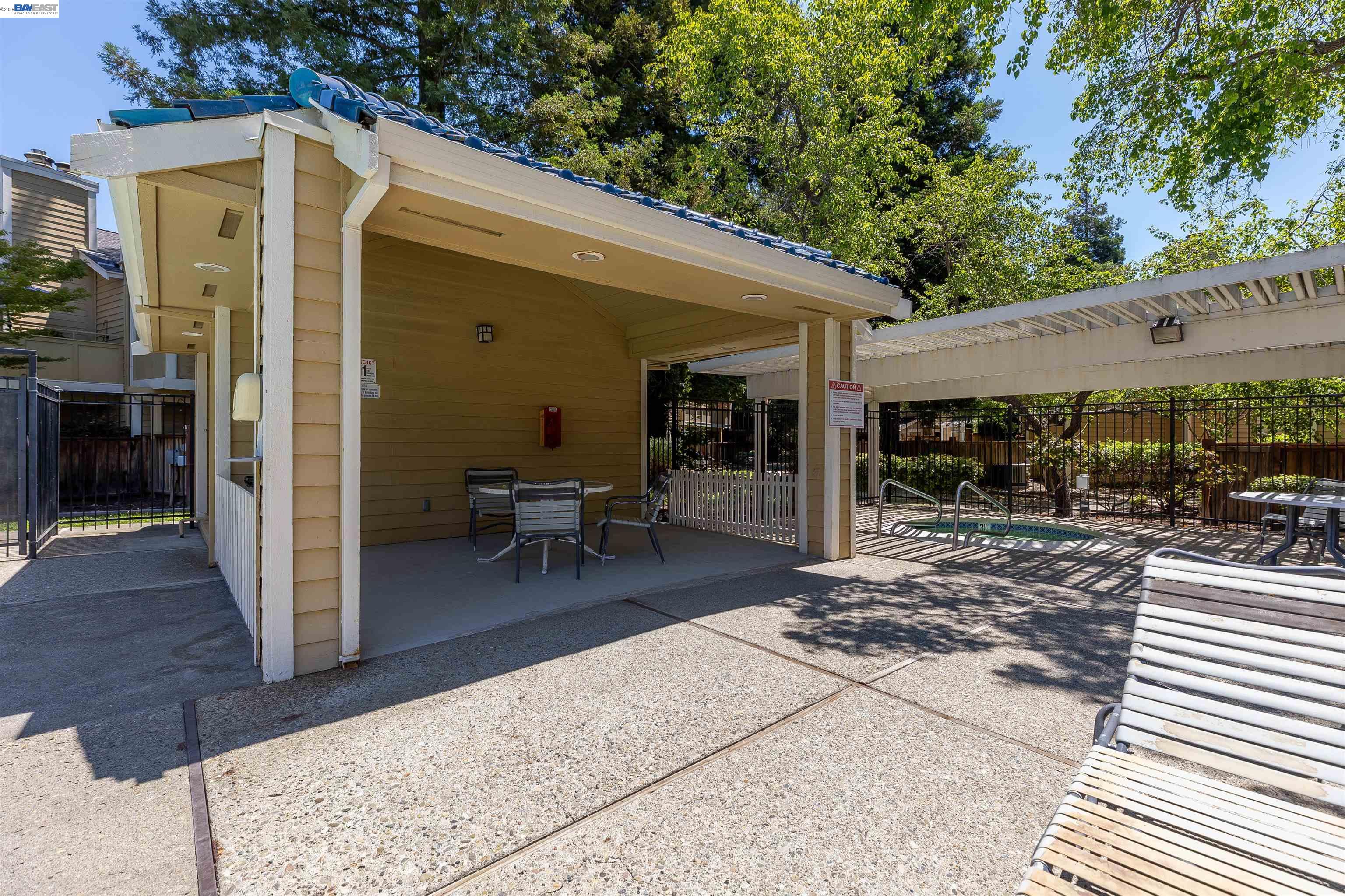 Photo #23: 41133846 Listing: Photo #23