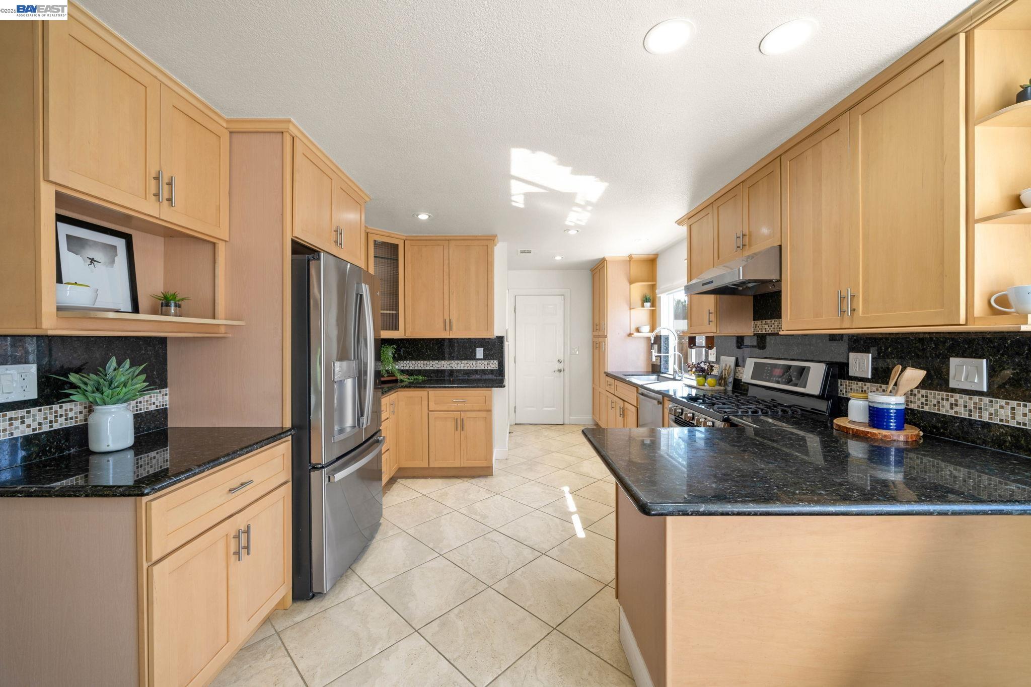 36288 Tudor Pl, Newark CA 94560 — photo 17