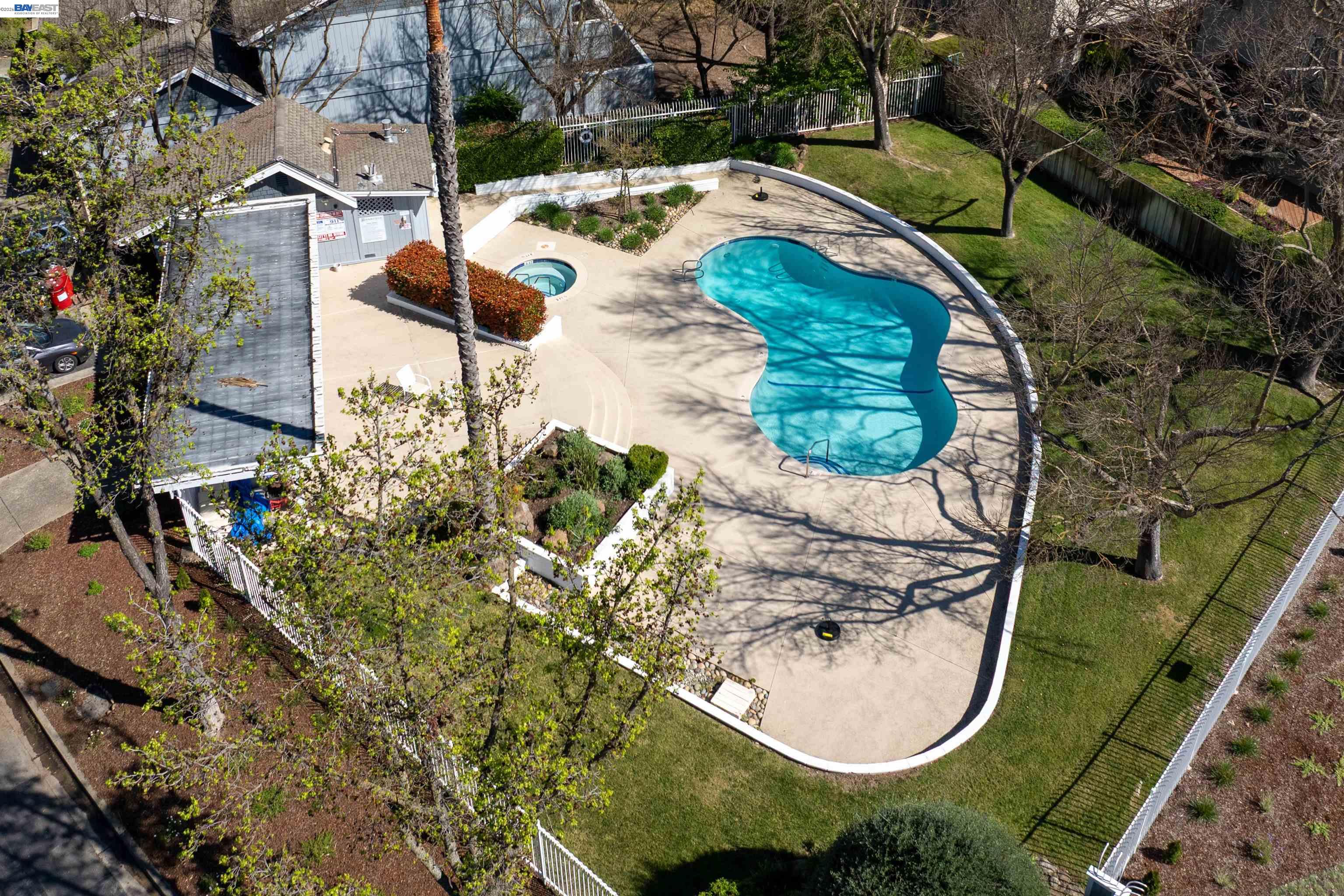 Photo #32: 41133850 Listing: Photo #32