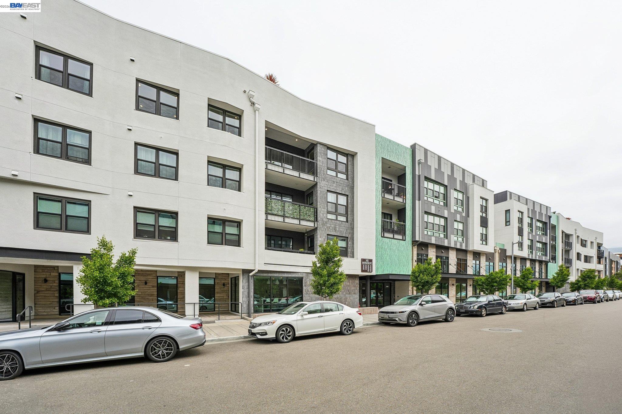Photo #2: 41133855 Listing: Photo #2