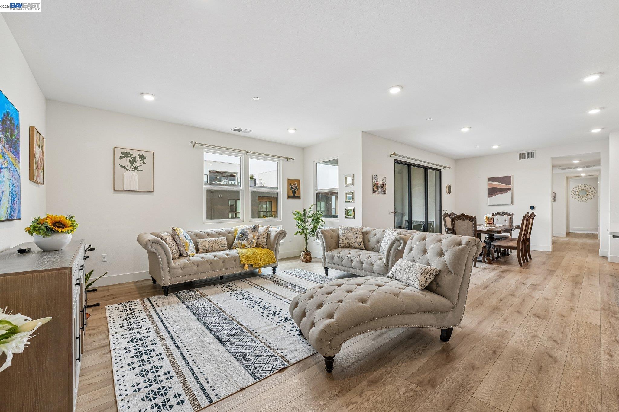 Photo #6: 41133855 Listing: Photo #6