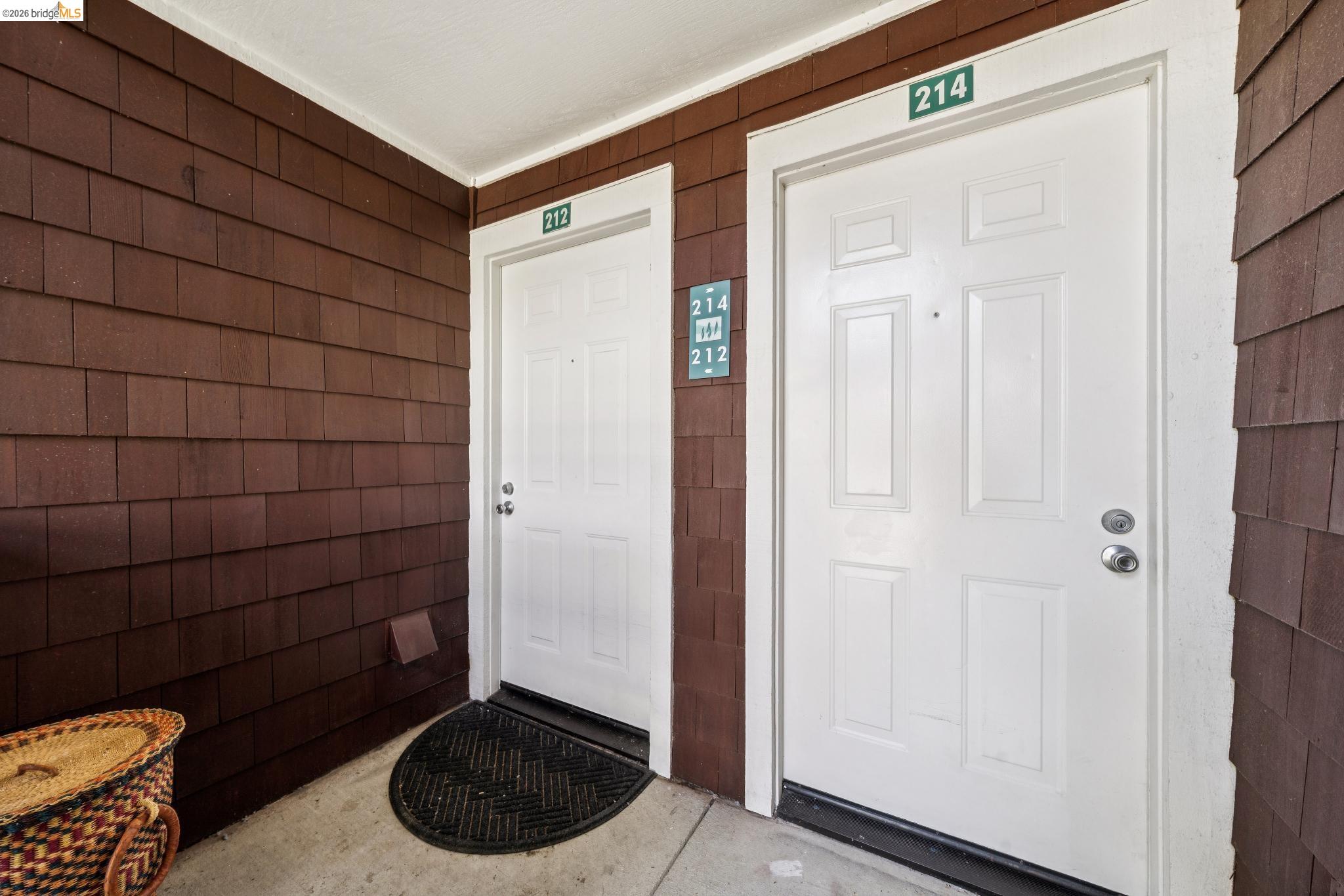 Photo #3: 41133861 Listing: Photo #3