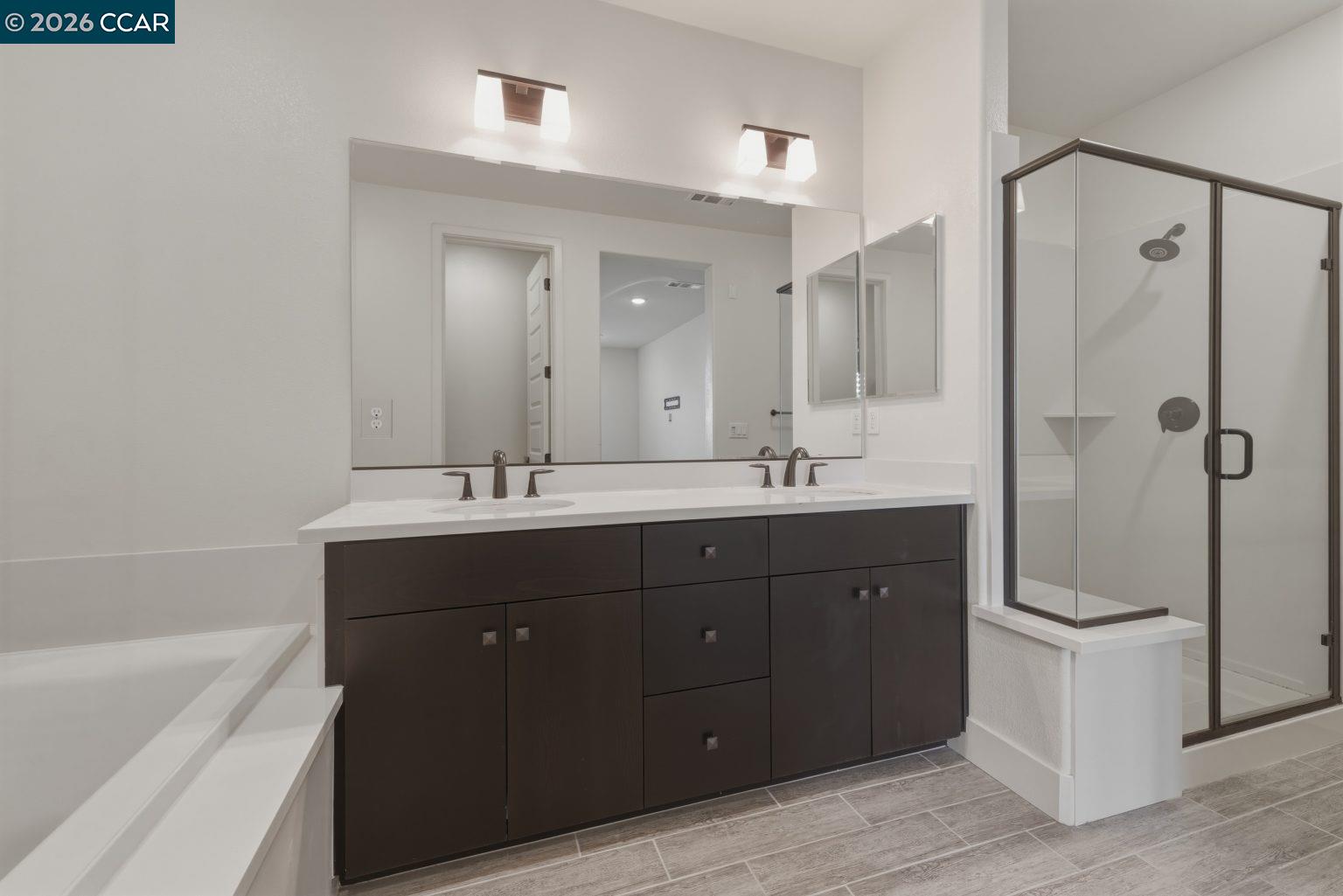 2737 5th Street, Alameda, CA, 94501