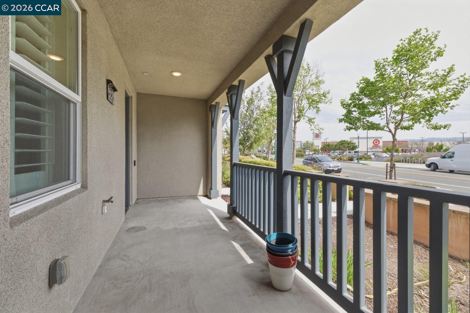 2737 5th Street, Alameda, CA, 94501