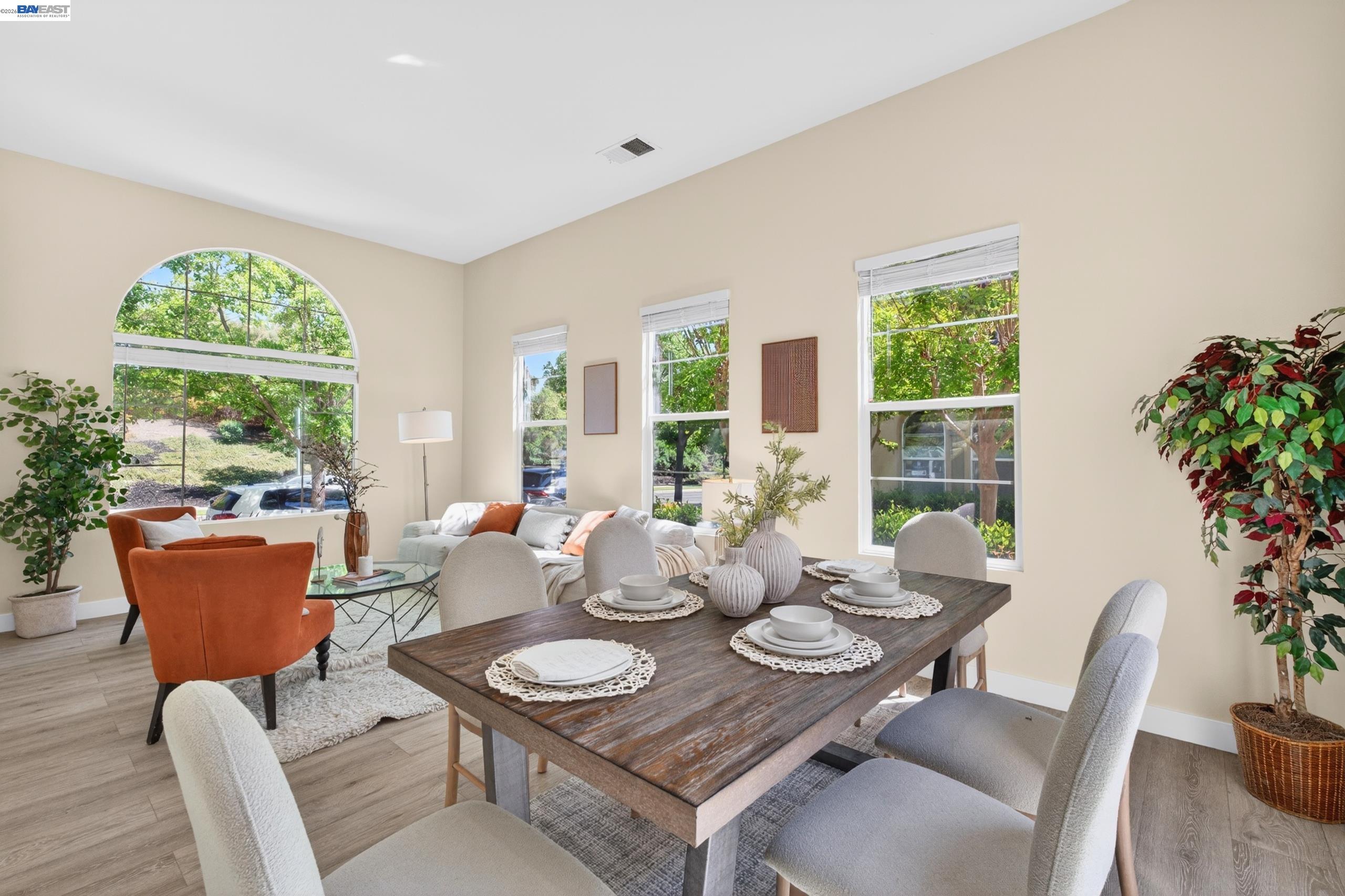 Photo #13: 41133878 Listing: Photo #13