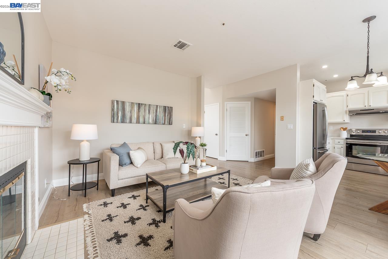 4780 Cabello St, Union City · Contemporary KB Home in California Gallery | Open House Saturday May 16 · $1,598,000, Photo 7