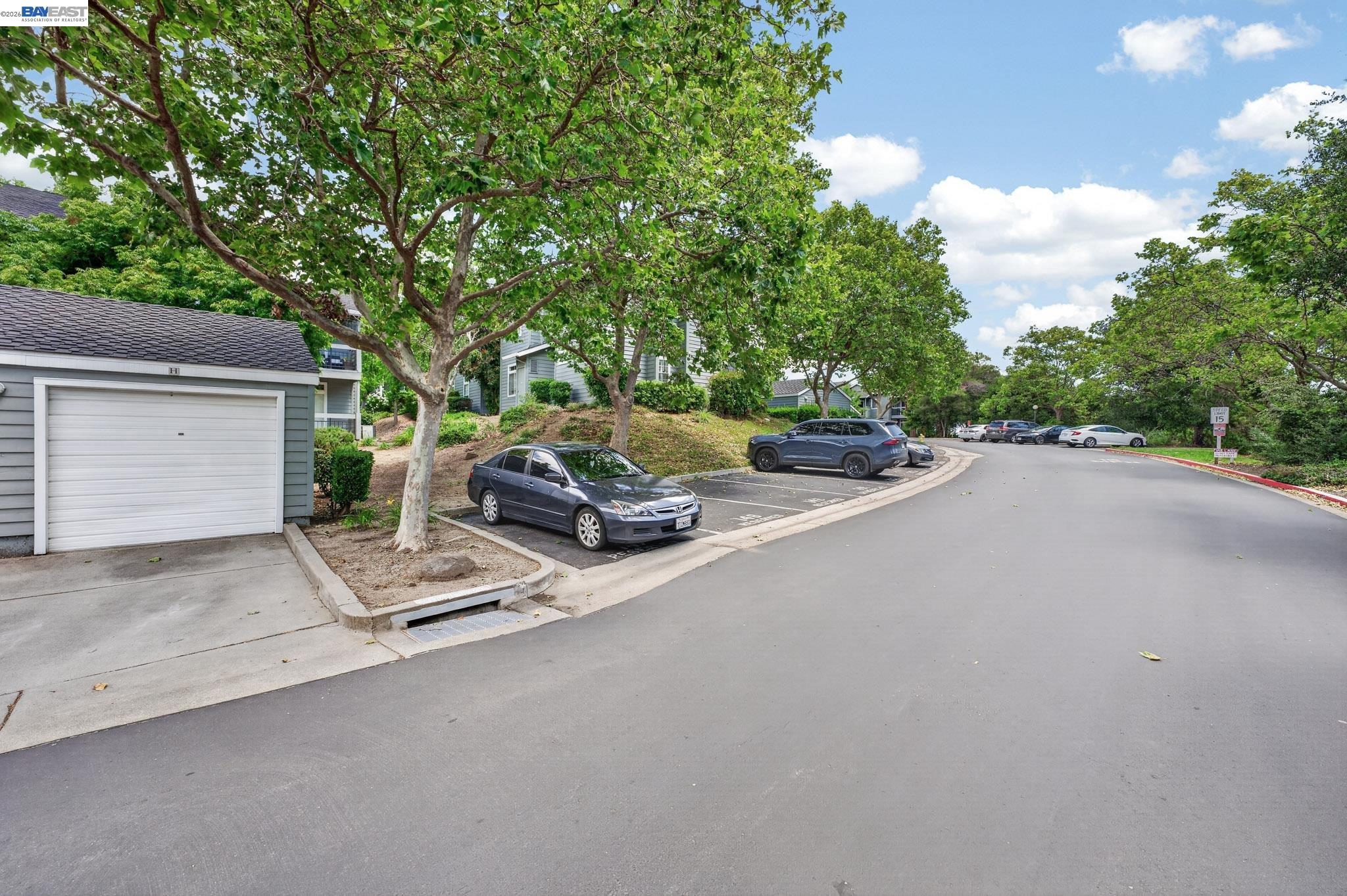 Photo #35: 41133901 Listing: Photo #35