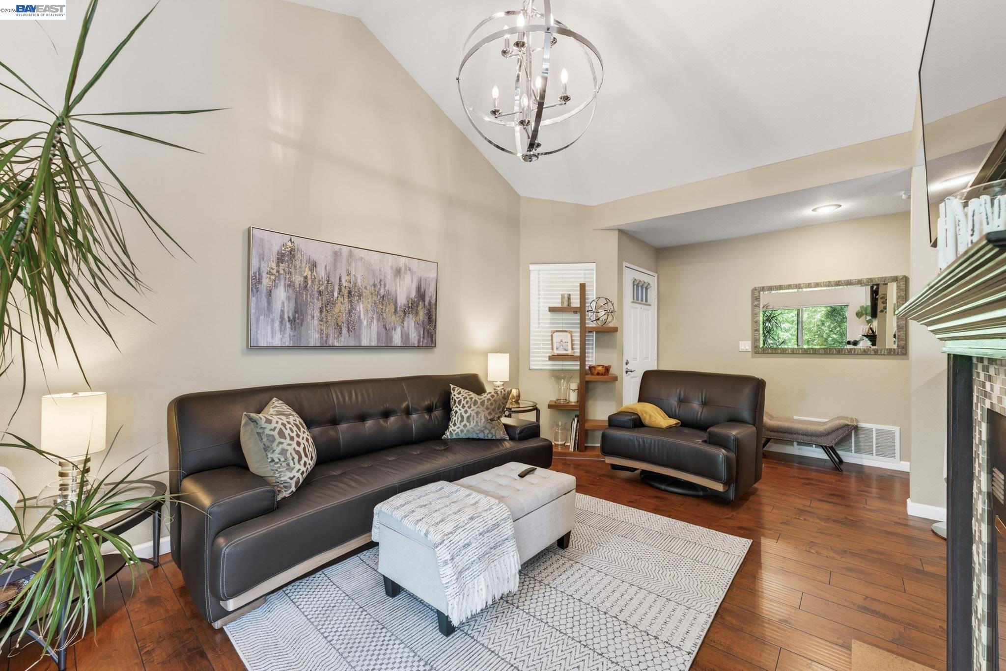 Photo #9: 41133901 Listing: Photo #9