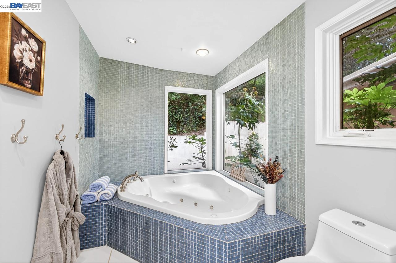 35655 Palomares Rd, Castro Valley CA 94552 — photo 19